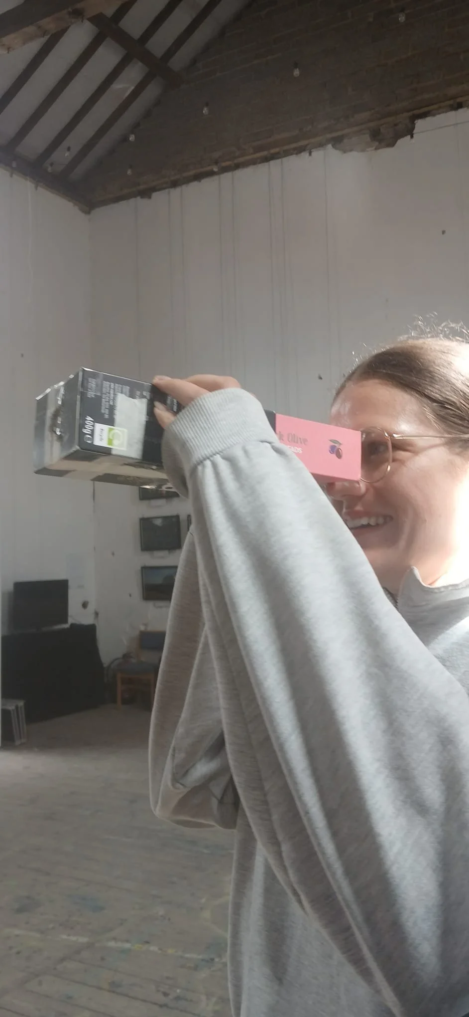 Using a cardboard camera obscura