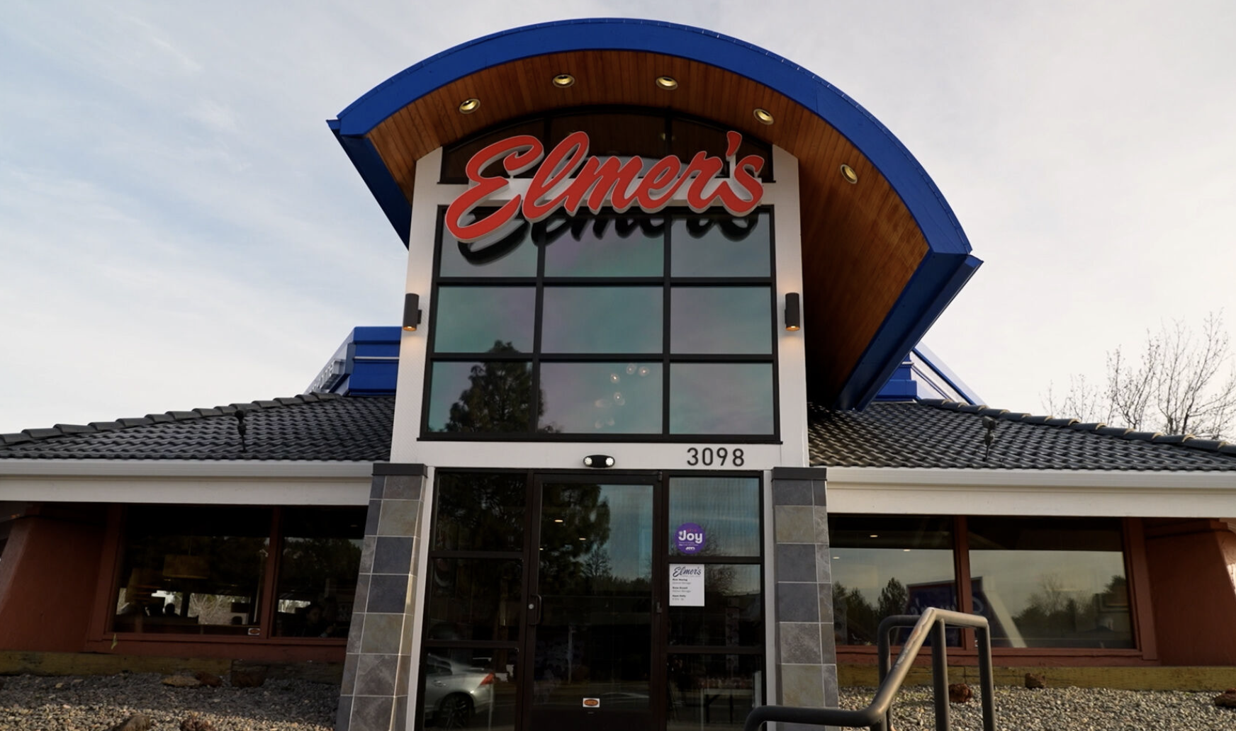 Bend Elmer’s partners with nonprofit to support child cancer patients statewide