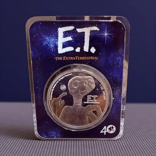 Now available at Gold N Silver Shop: the E.T. silver coin—a cosmic keepsake that calls home to one of cinema’s most iconic moments. Don’t wait… this one won’t stay on Earth for long. 🌙✨