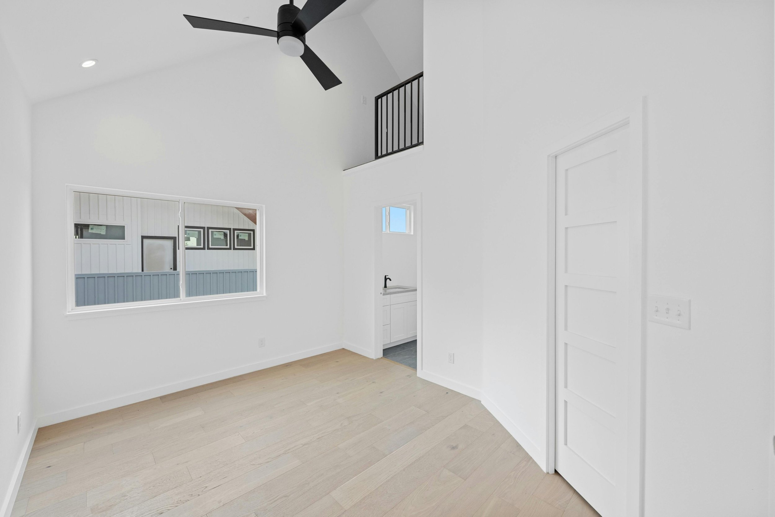 019-464228-5916 Harold Ct_13353236.jpg