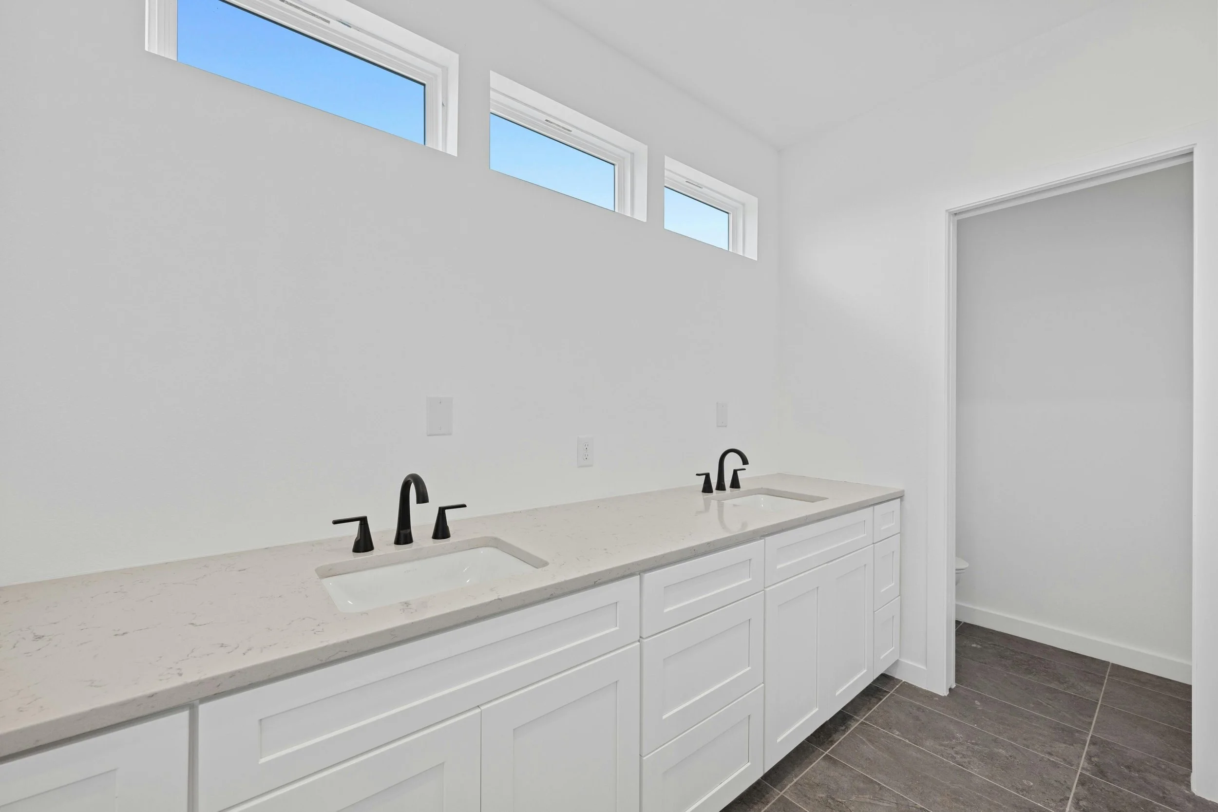 014-464228-5916 Harold Ct_13353242.jpg