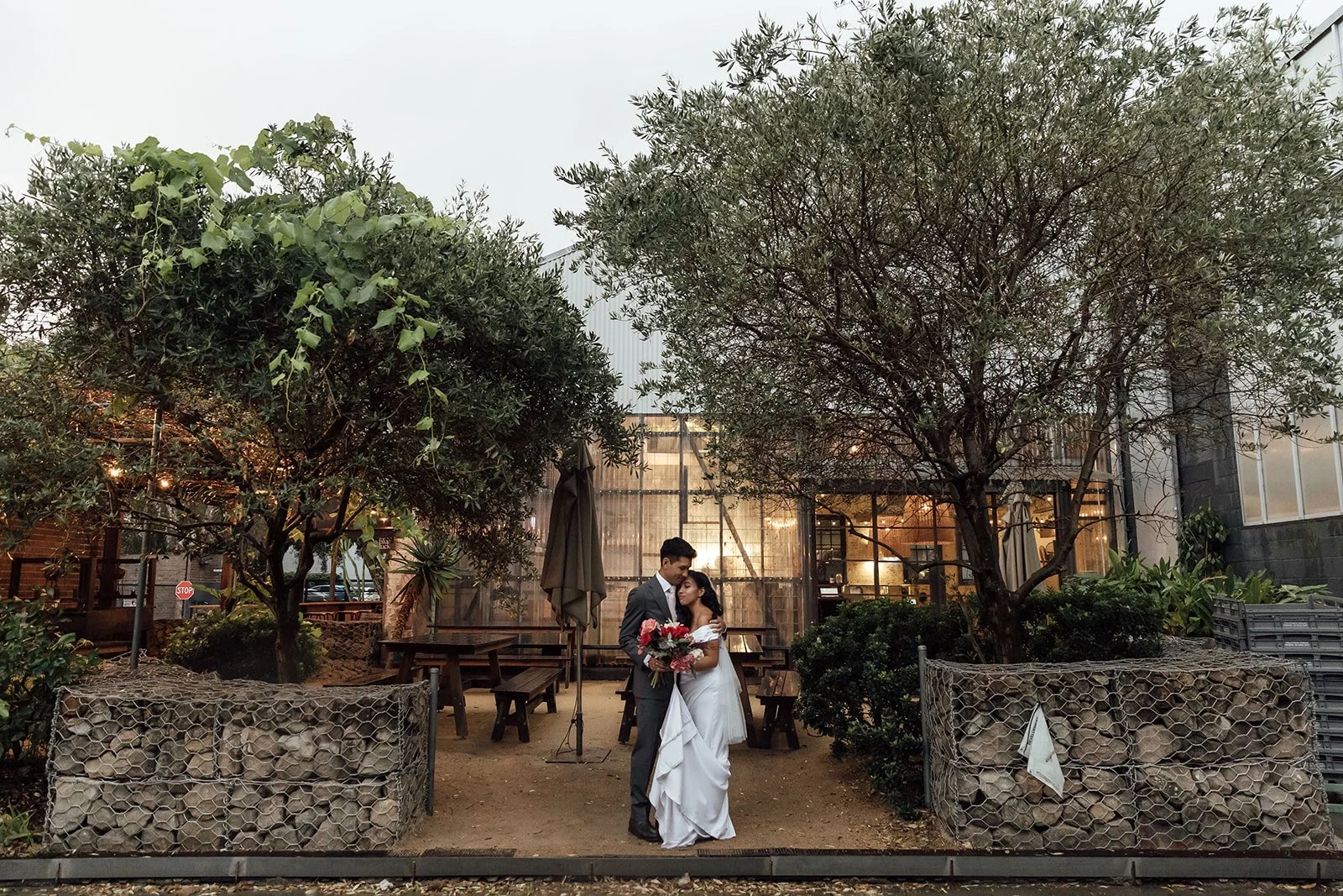 Three-Blue-Ducks-Night-Wedding-Portraits-Johanna&Jason-0026.jpg