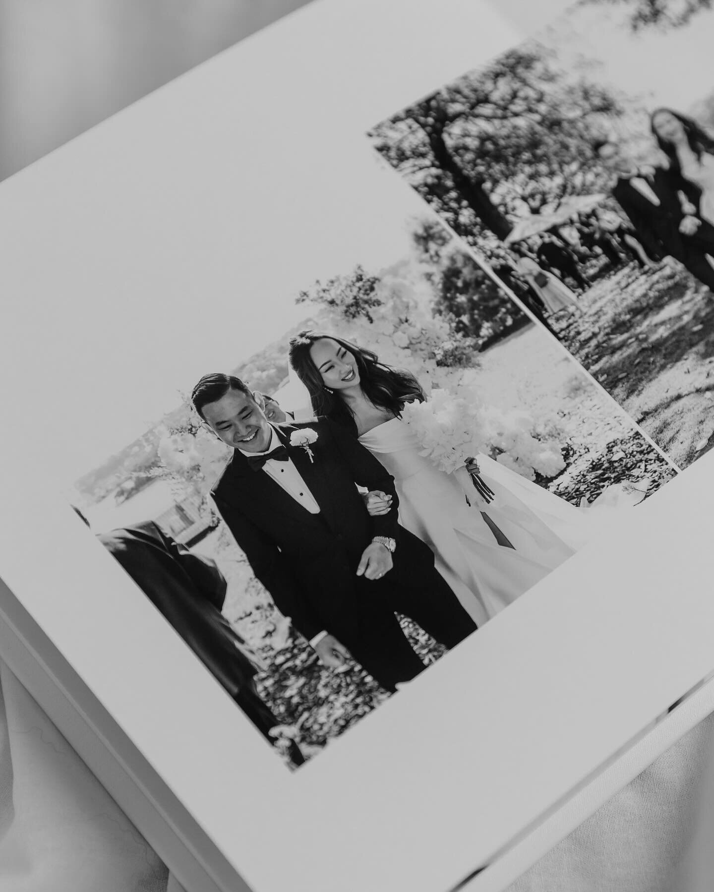 Sofia and Andrew&rsquo;s wedding album ✨ I&rsquo;ve forever been meaning to share photos of this beautiful album custom made for Sofia and Andrew. Seeing wedding memories come to life on fine art paper is just so special 🤍 Sofia and Andrew chose a s