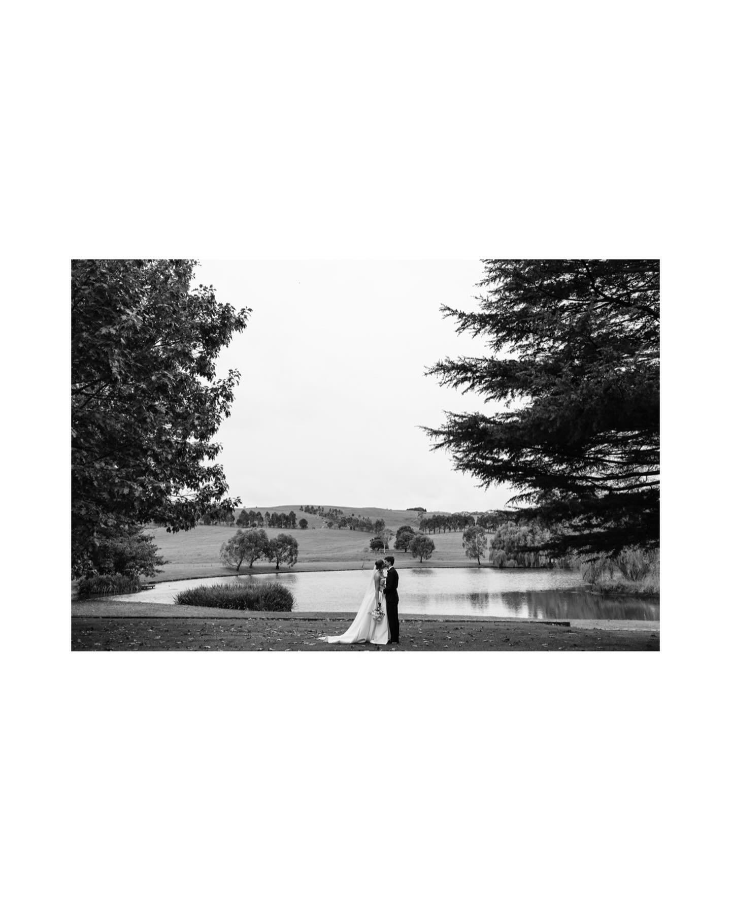 Fairytale day with Maddie and Osgar in the Southern Highlands ✨ 
Married at the always beautiful @bendooleyestate, it was a joy seeing Maddie and Osgar so happy and in love. The sprinkle of rain made the day even more romantic. It never ceases to ama