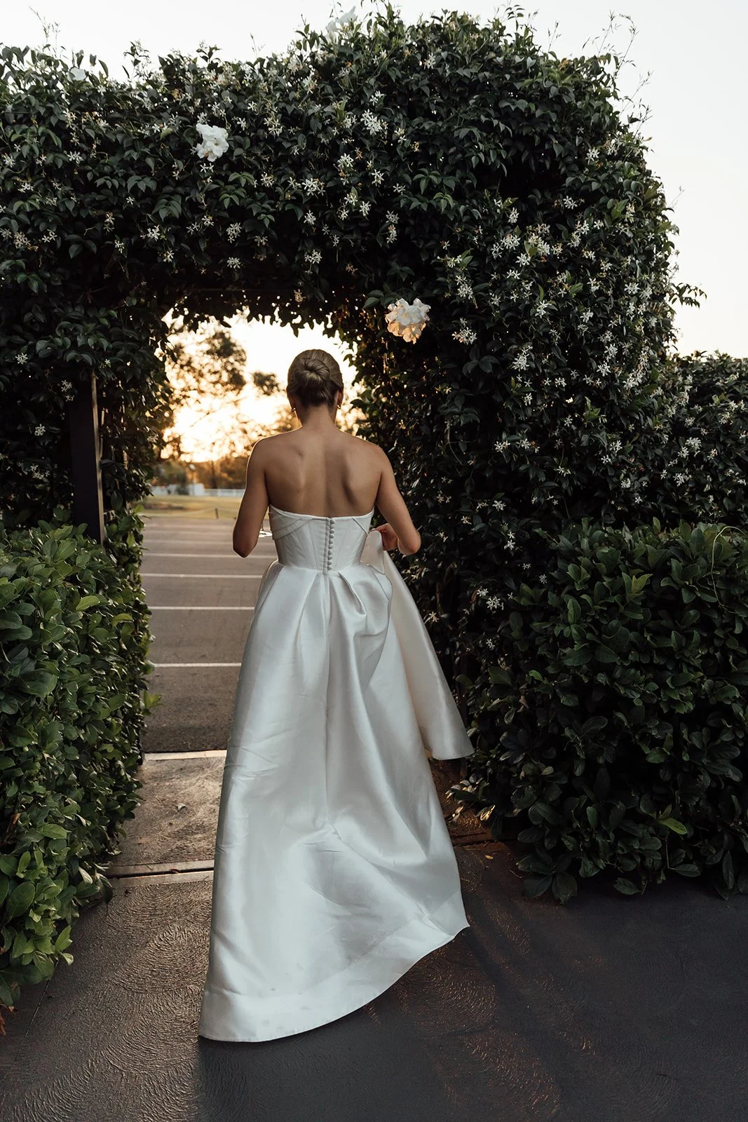 Greystone-estate-wedding-Hunter-Valley-dusk-bride-groom-portraits-Sonja_Cenic-0199.jpg