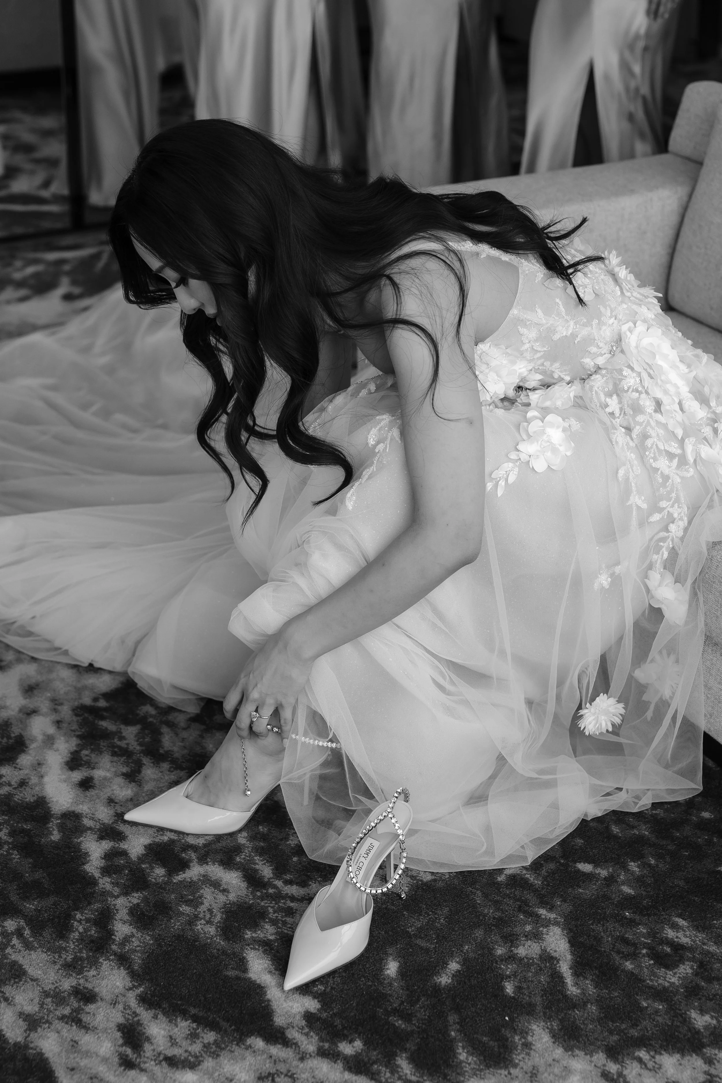 Crown-Towers-Wedding-Bride-Getting-Ready-0011.jpg