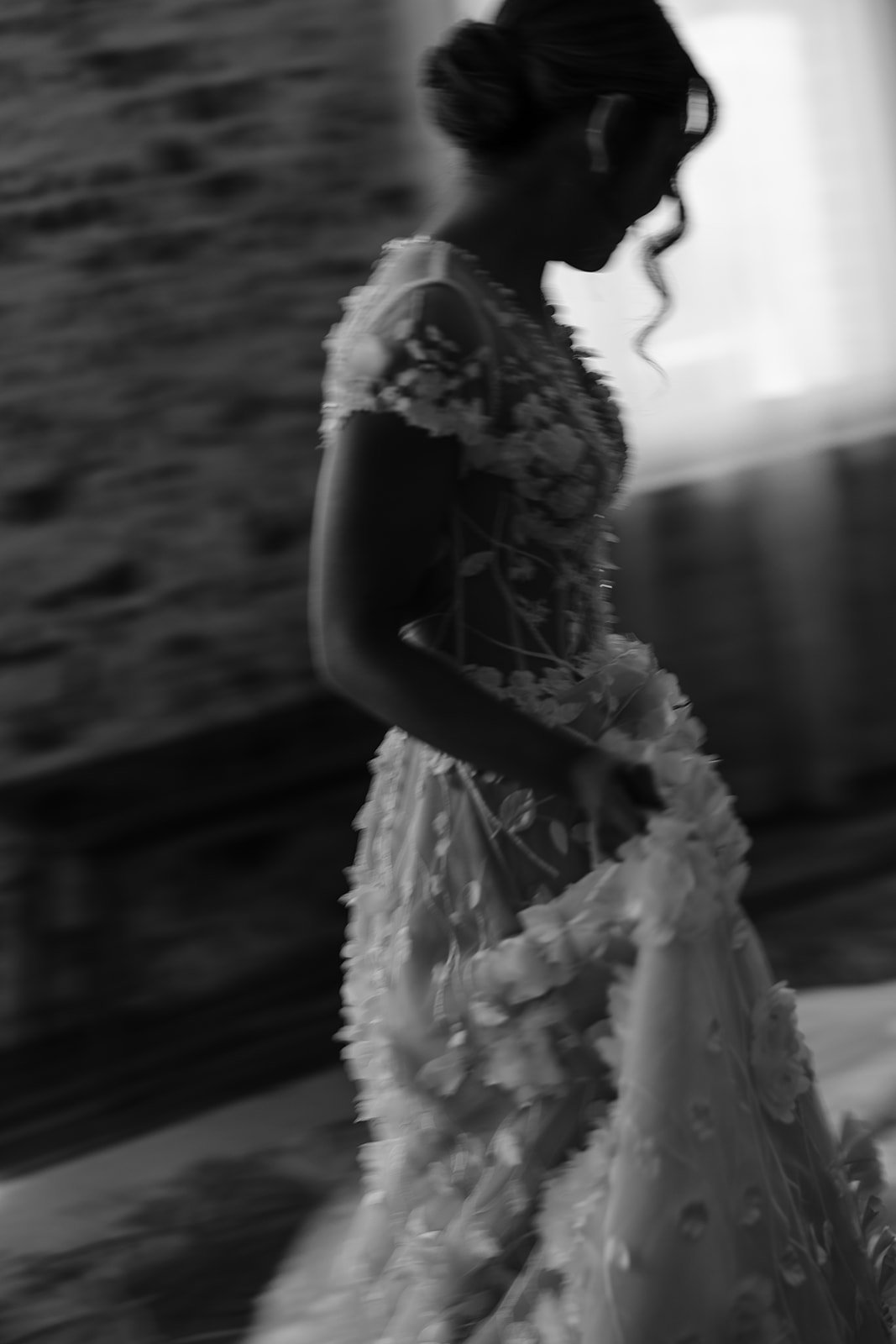 The-Old-Clare-Hotel-Wedding-Bride-0023.jpg