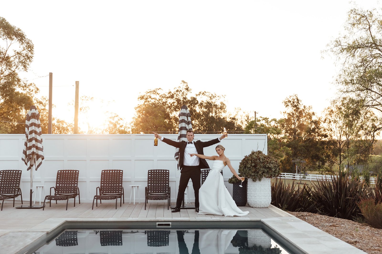 Greystone-estate-wedding-Hunter-Valley-dusk-bride-groom-portraits-Sonja_Cenic-0197.jpg