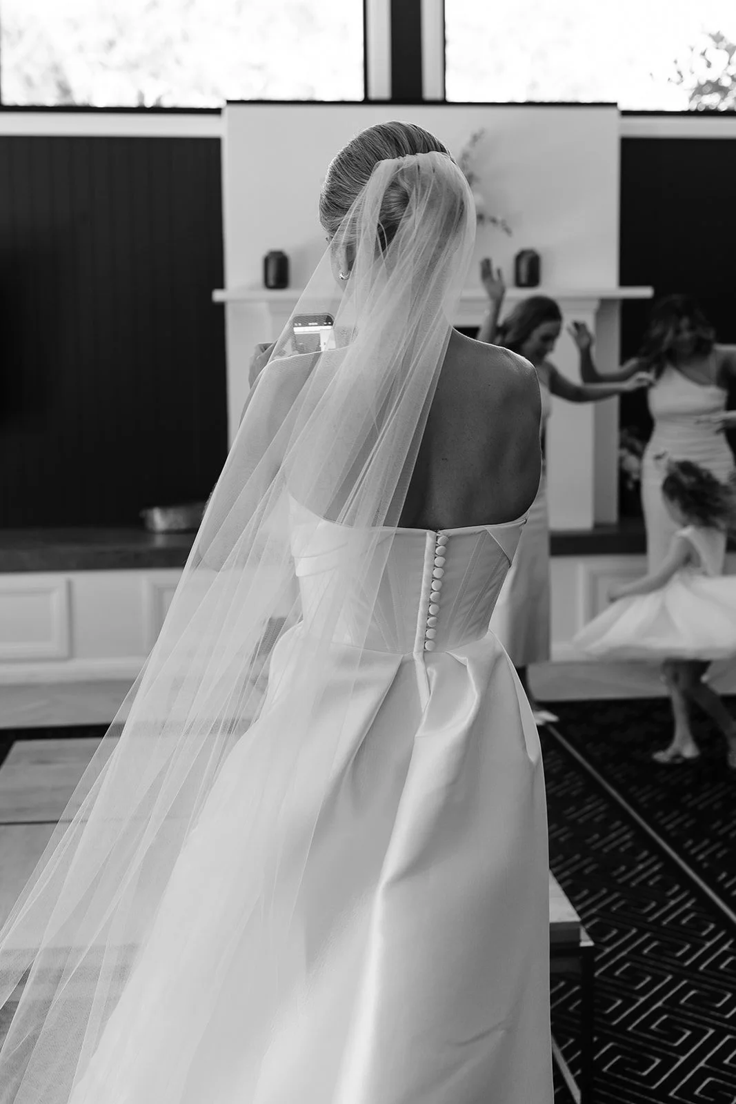 Greystone-estate-bride-getting-ready-Sonja_Cenic-0103.jpg
