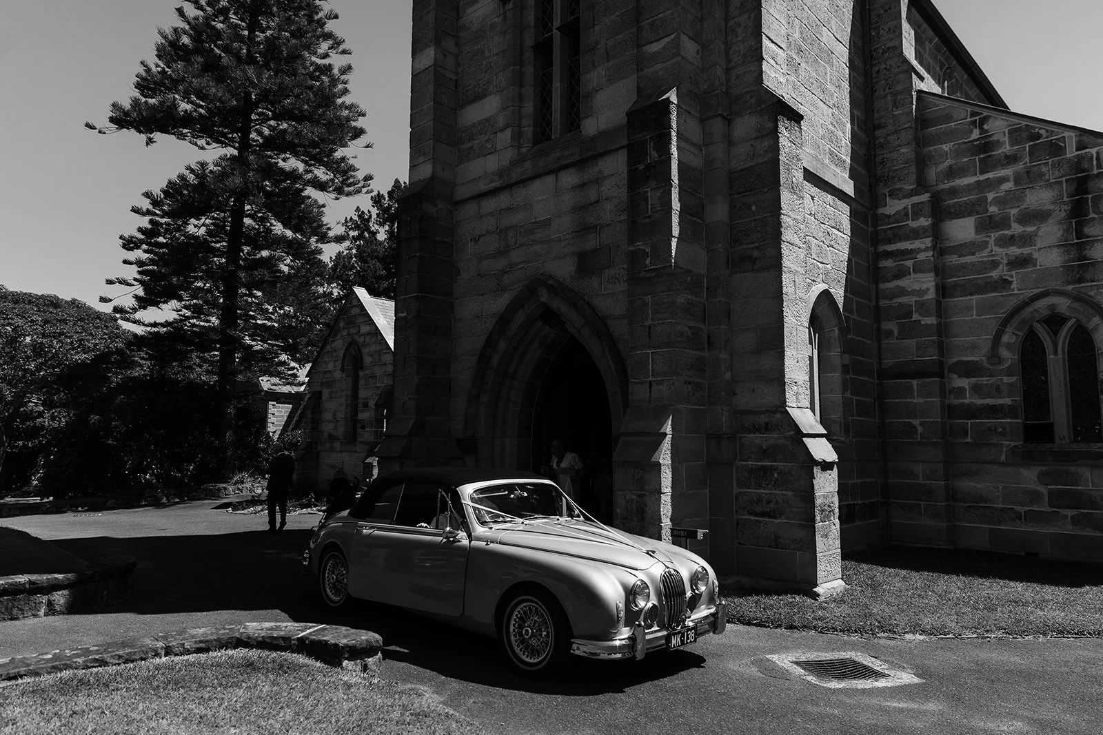 Sonja_Cenic_Weddings_Gunners_Barracks_Elegance-0005_websize.jpg