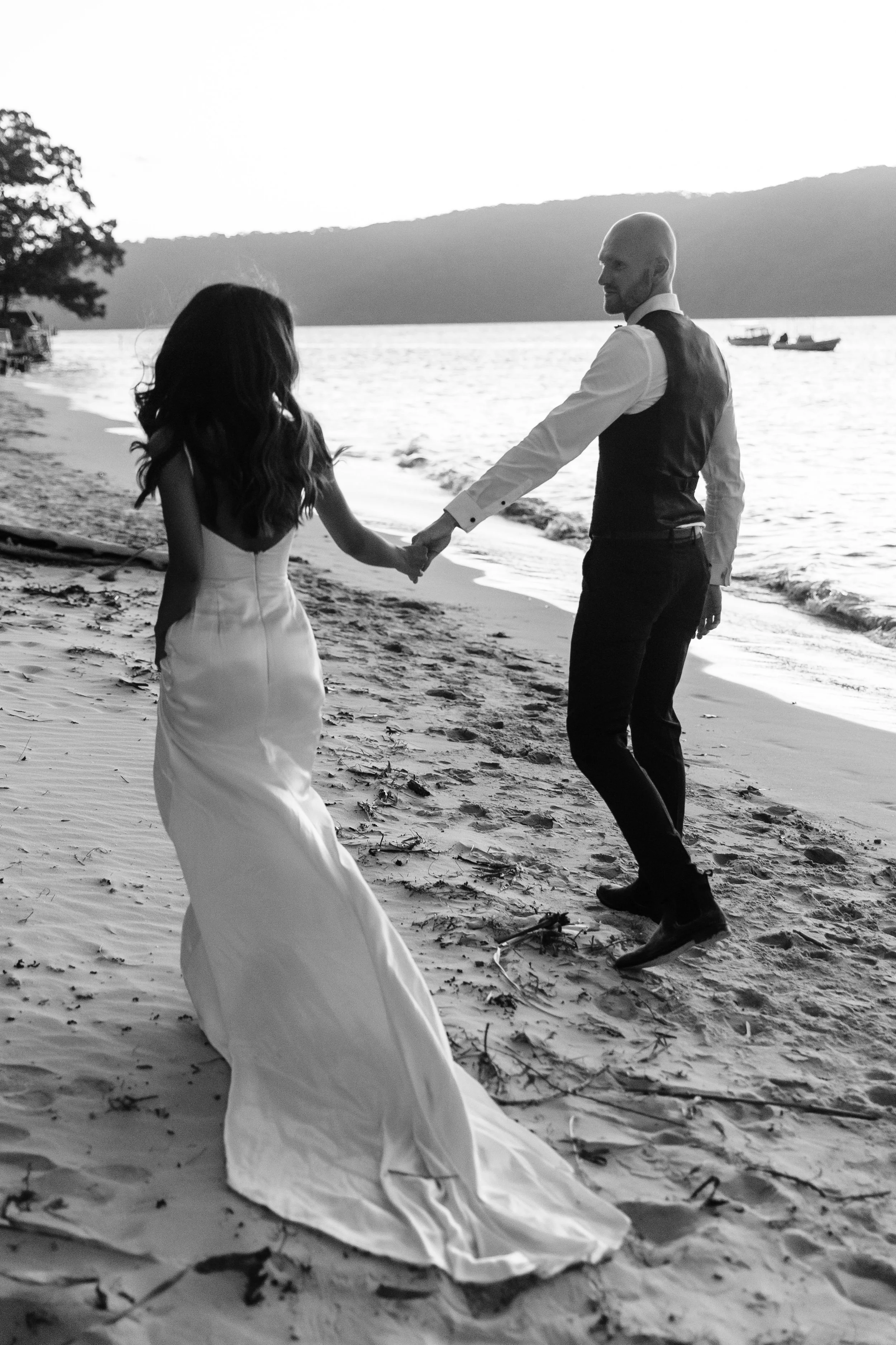 Sonja_Cenic_Weddings_Moby_Dicks_Whale_Beach-0103.jpg