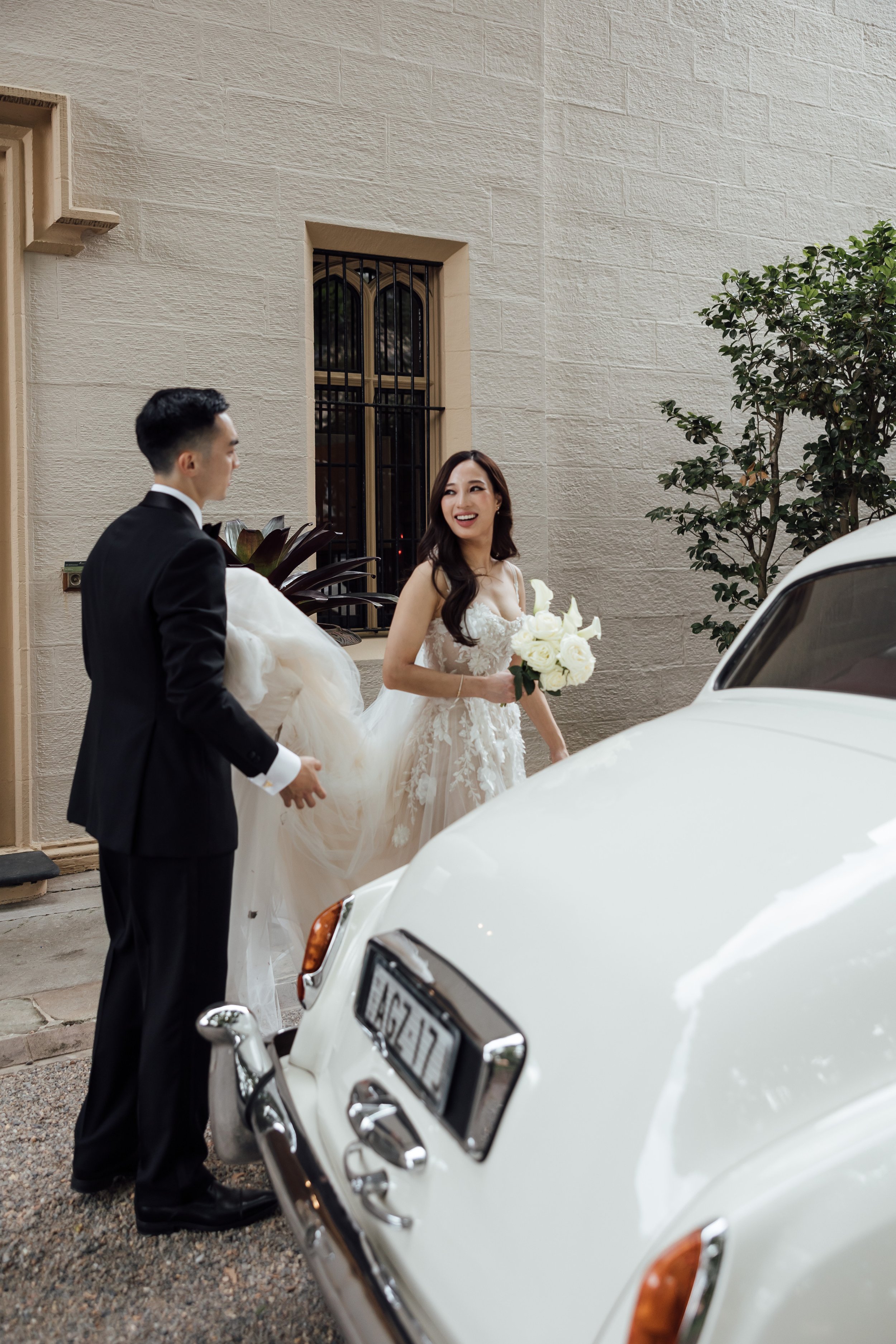 Lindesay-House-Wedding-Photography-Bride-Groom-Portraits-0164.jpg