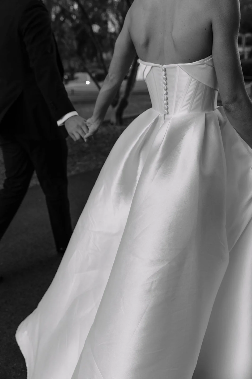 Greystone-estate-wedding-Hunter-Valley-dusk-bride-groom-portraits-Sonja_Cenic-0213.jpg