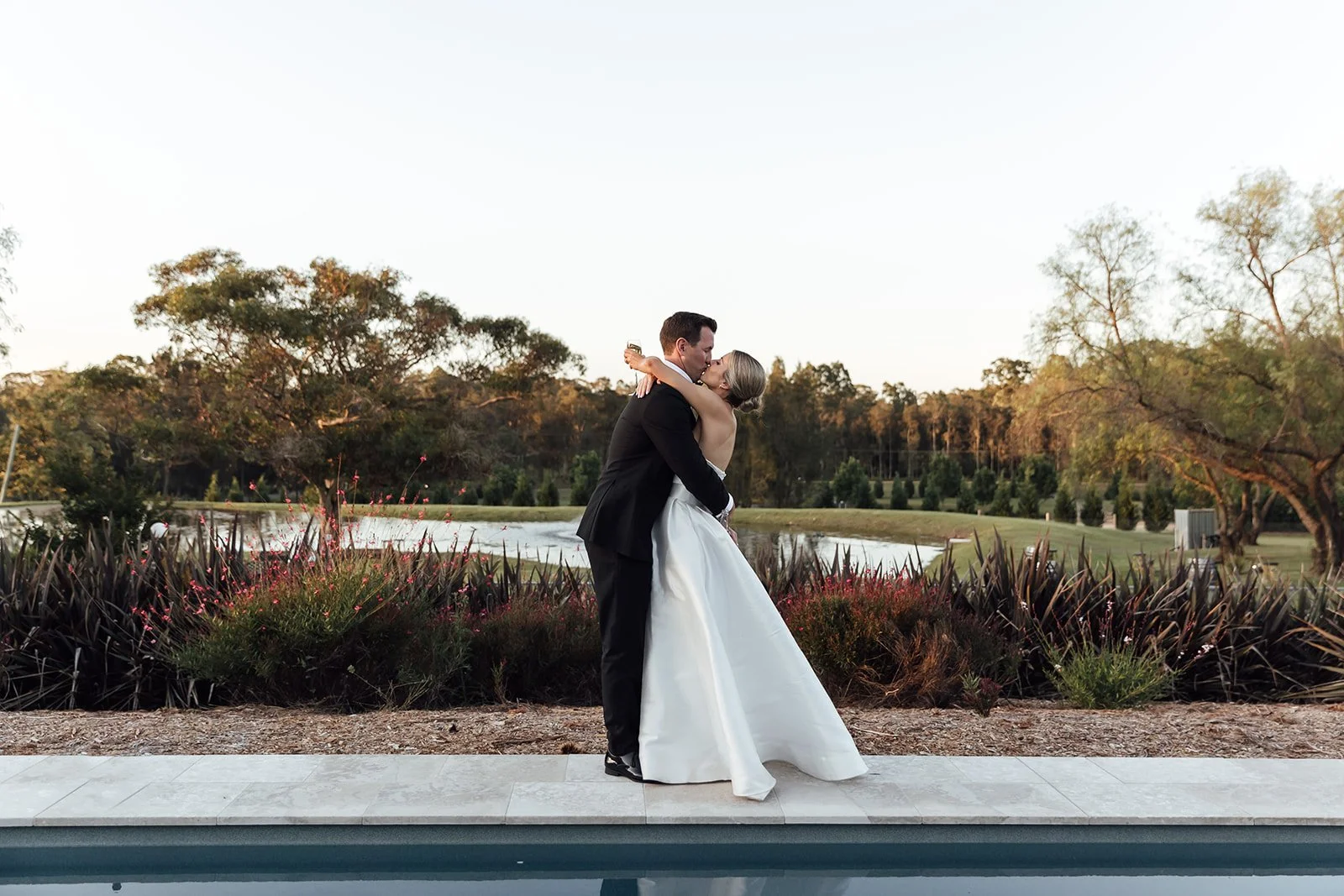 Greystone-estate-wedding-Hunter-Valley-dusk-bride-groom-portraits-Sonja_Cenic-0192.jpg