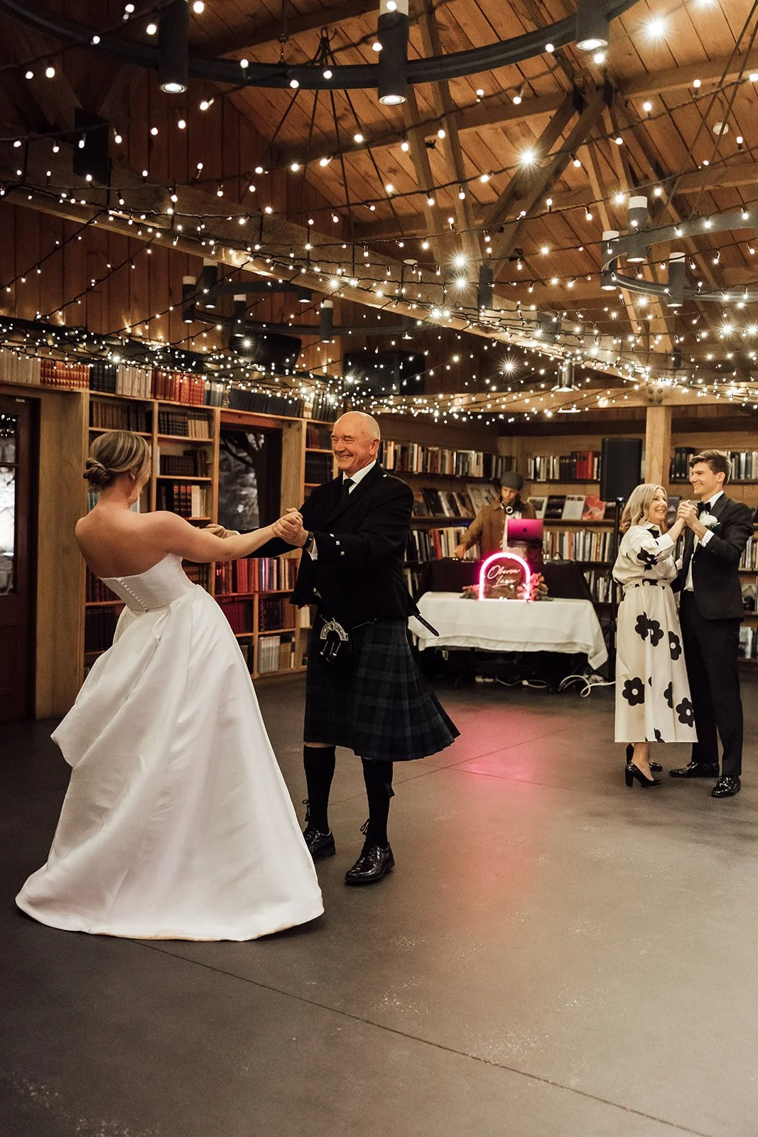 Bendooley-estate-book-barn-wedding-reception-photos-sonja-cenic-0221.jpg