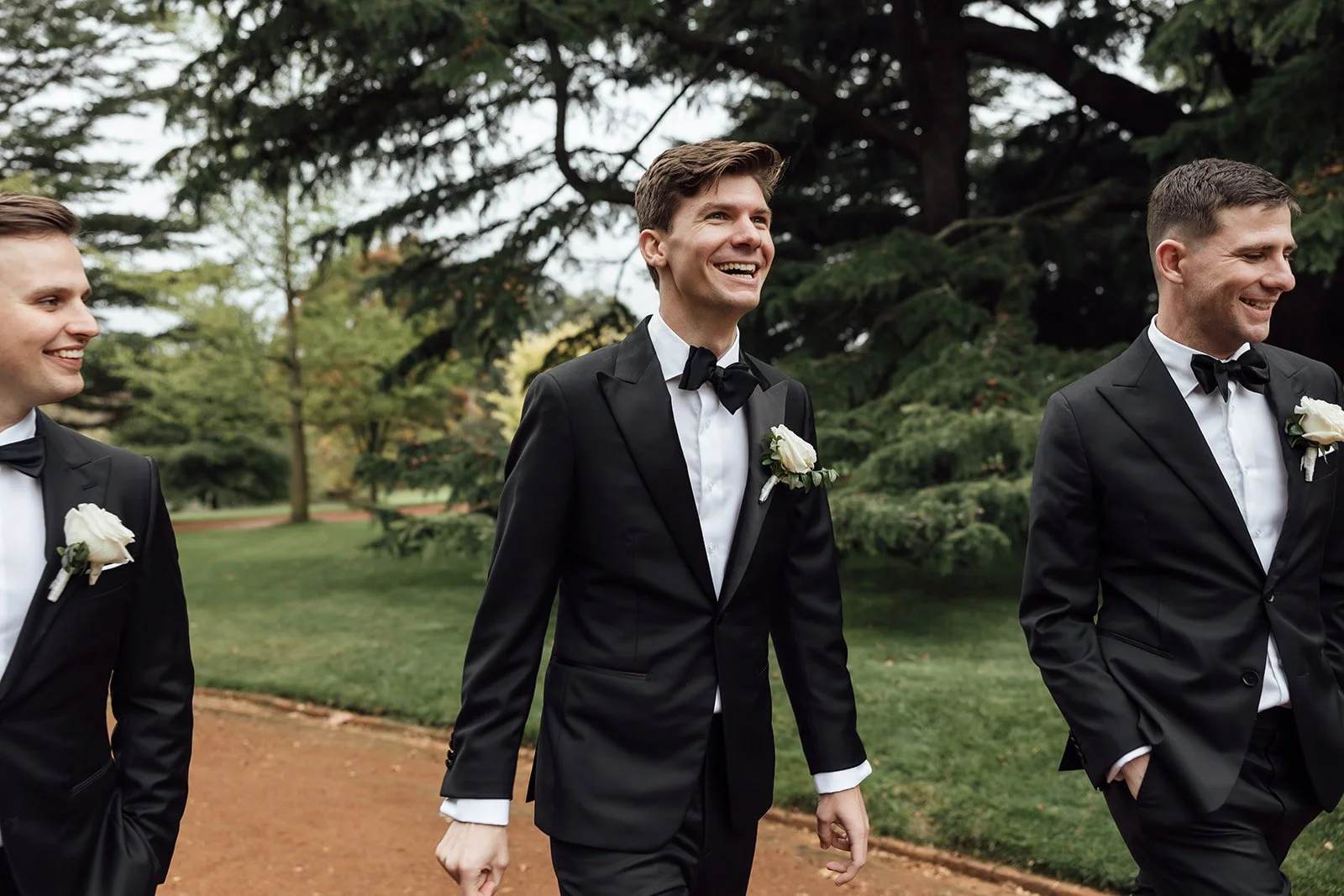 Bendooley-estate-rainy-day-wedding-photos-0143.jpg