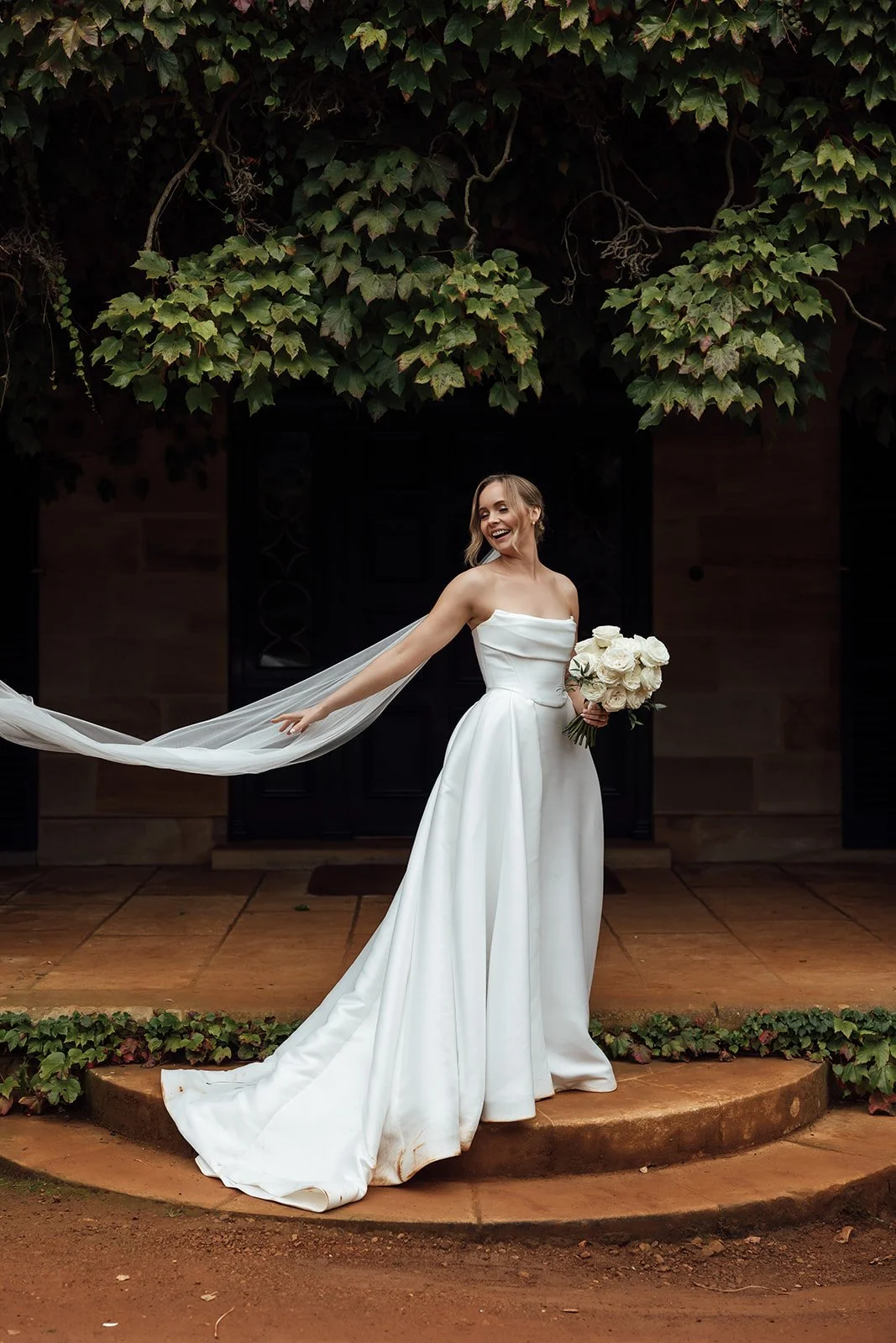 Bendooley-estate-rainy-day-wedding-photos-0129.jpg