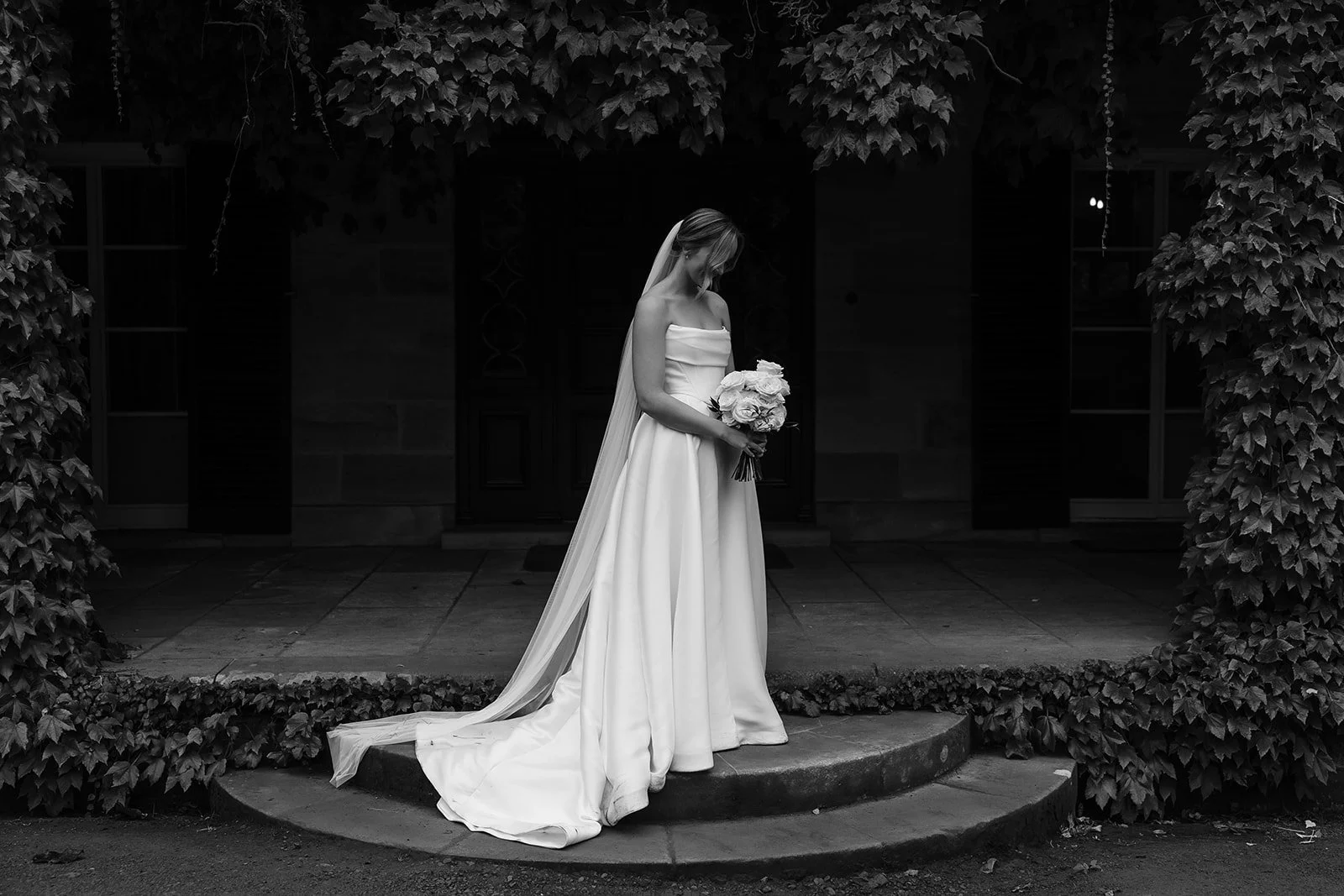 Bendooley-estate-rainy-day-wedding-photos-0135.jpg