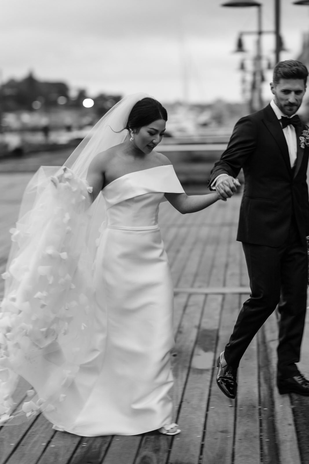 Carmen&Mitch_Ovolo_Woolloomooloo_Sydney_Wedding-0124.jpg