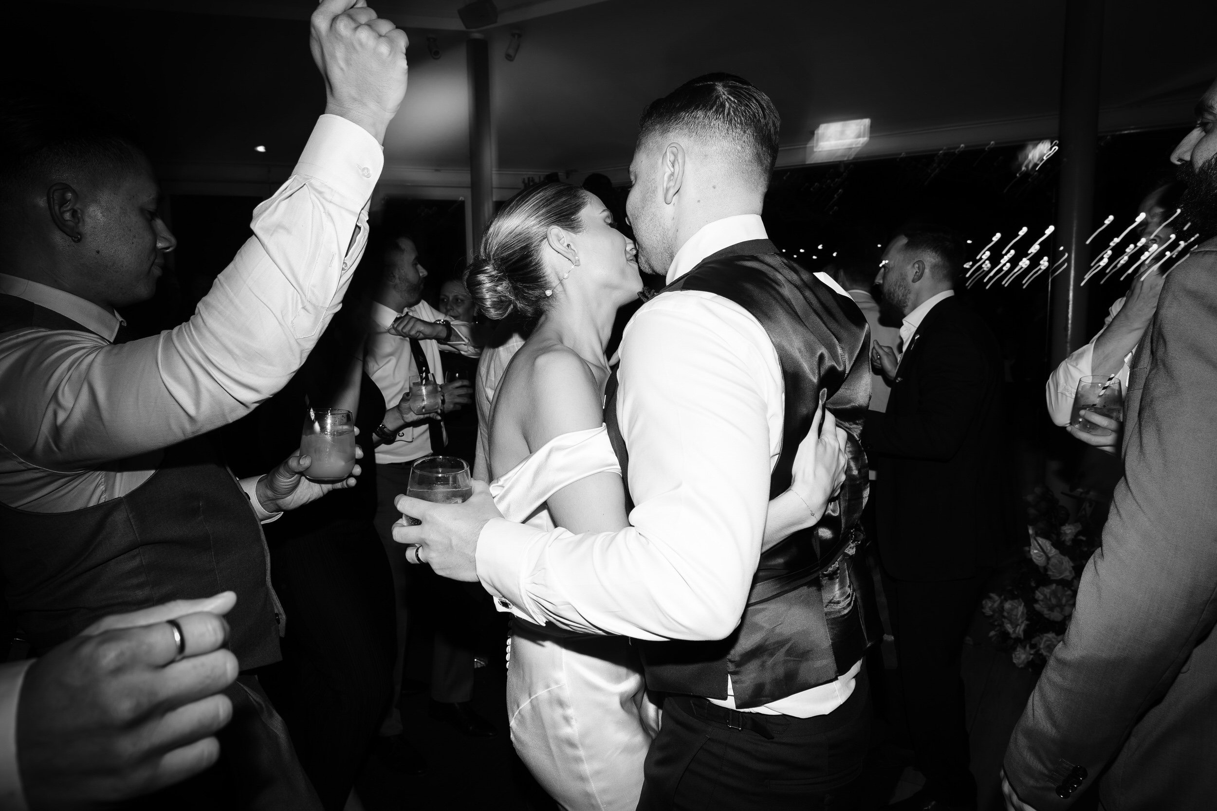 Sonja_Cenic-Elegant_Paddington_Wedding_AnneDom-0141.jpg