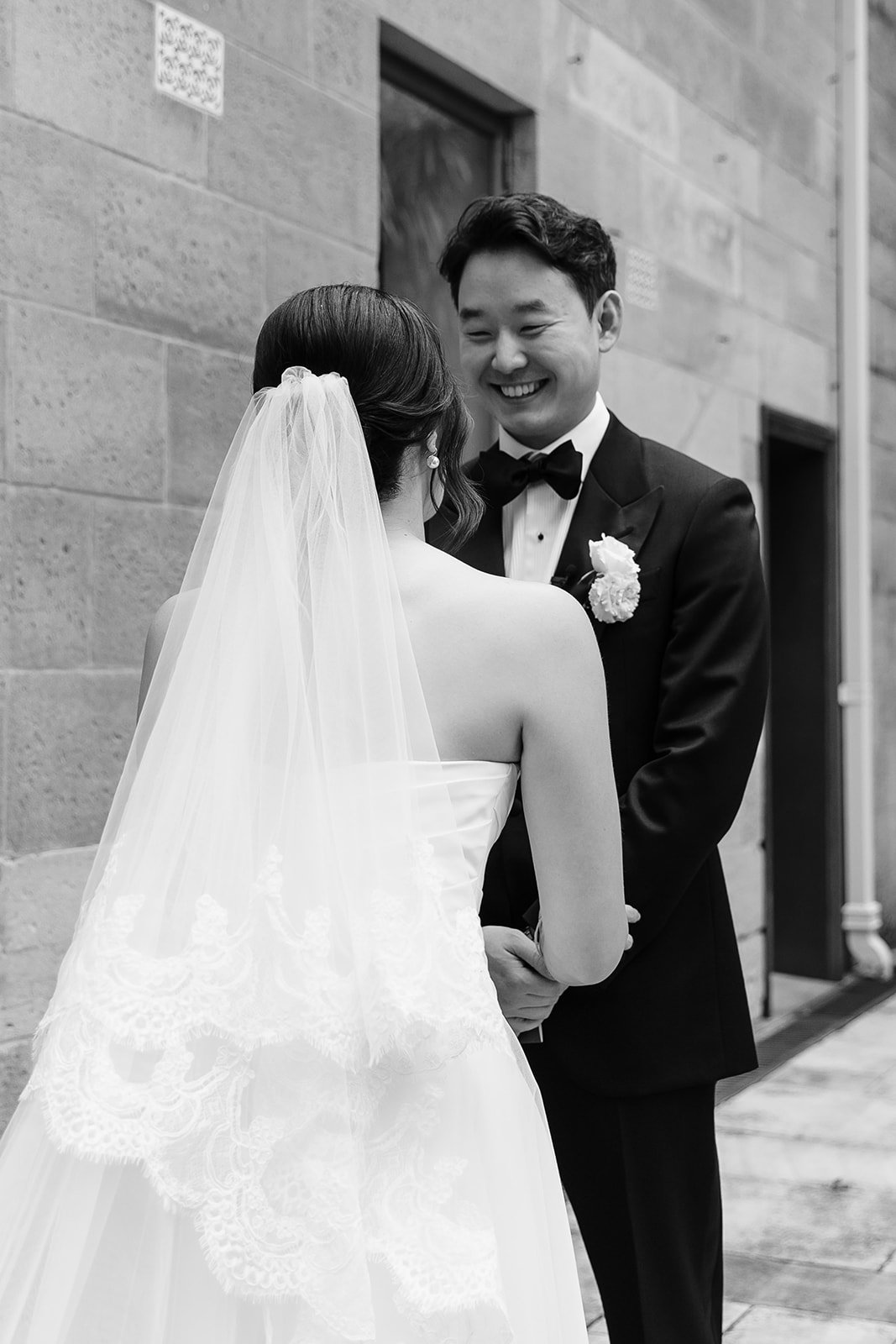 christina-daniel-first-look-royal-botanic-gardens-sydney-112.jpg