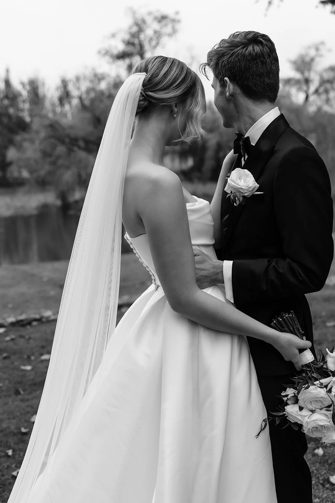 Bendooley-estate-rainy-day-wedding-photos-0112.jpg