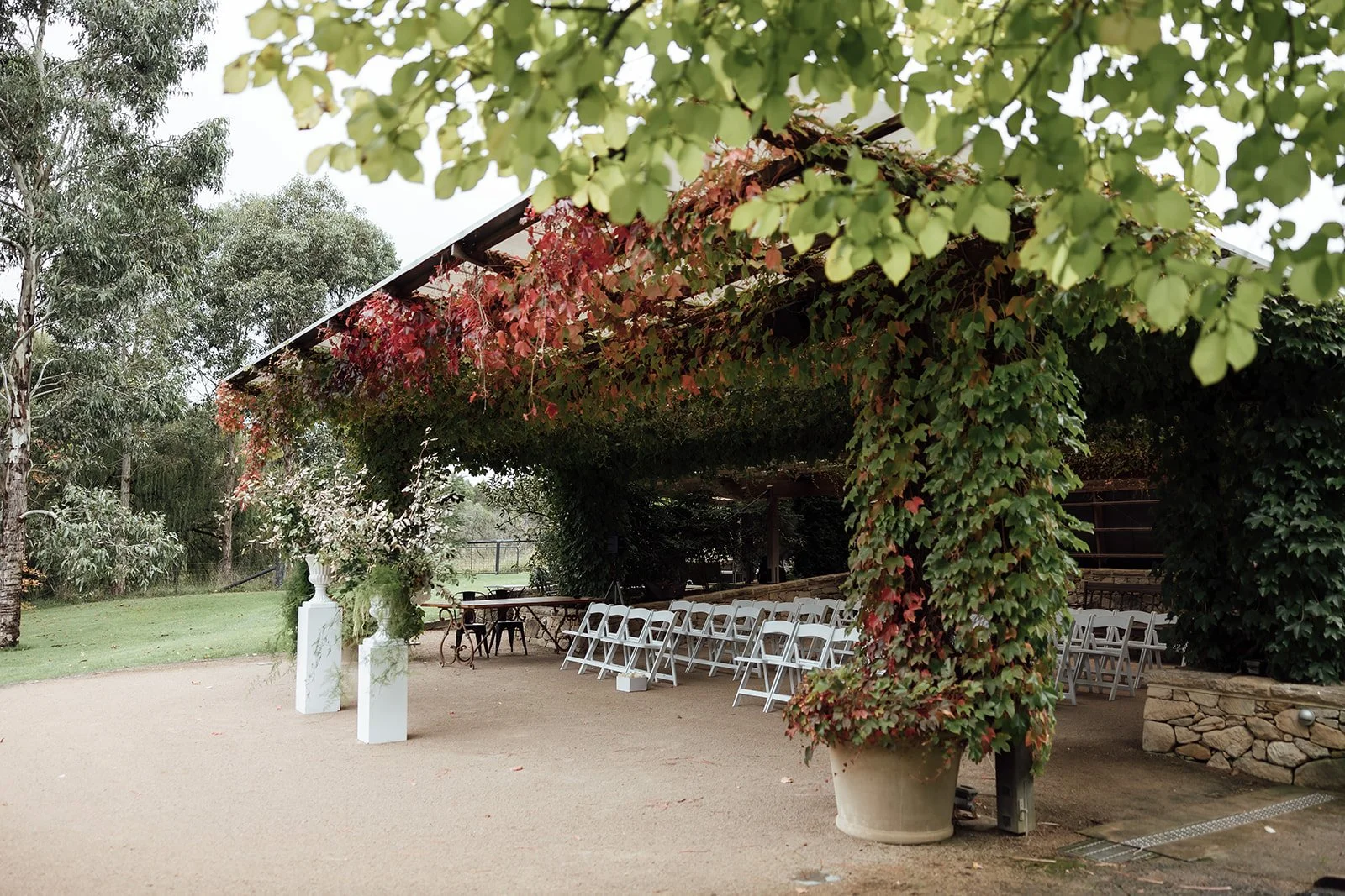 Bendooley-estate-lakeside-pavilion-wedding-ceremony-Sonja-Cenic-Flowers-On-The-Mill-Florist-0012.jpg
