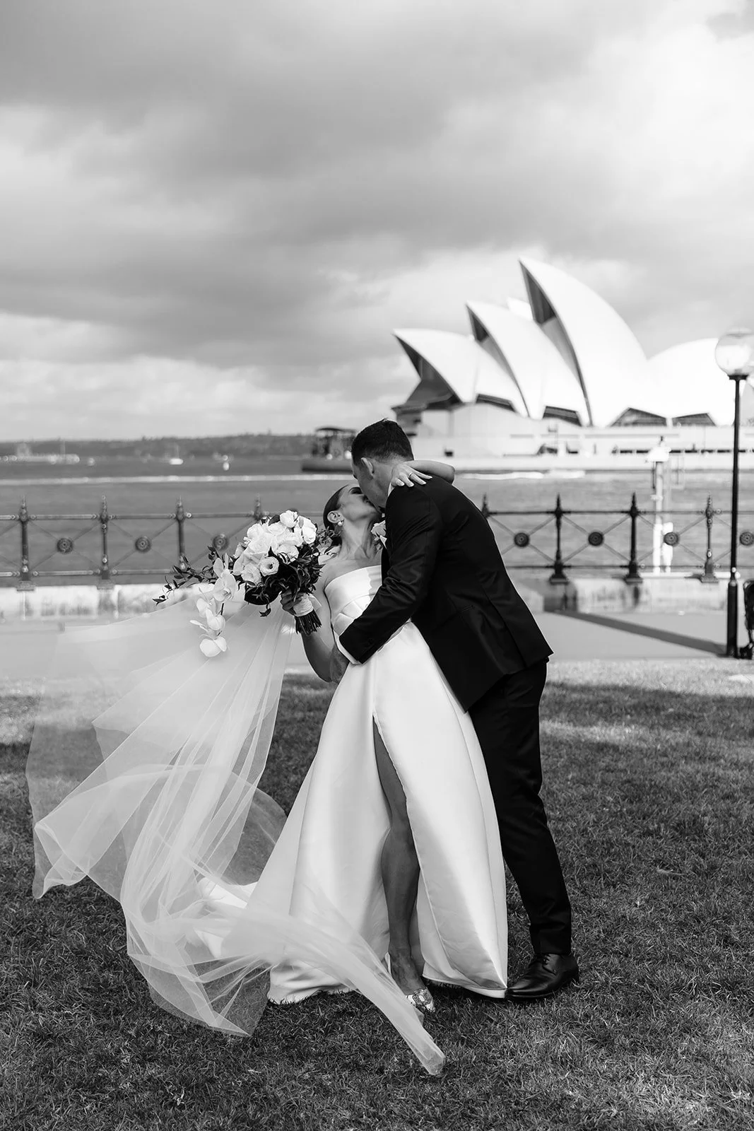 Museum-of-Contemporary-Art-MCA-Circular-Quay-Sydney-Wedding-129.jpg