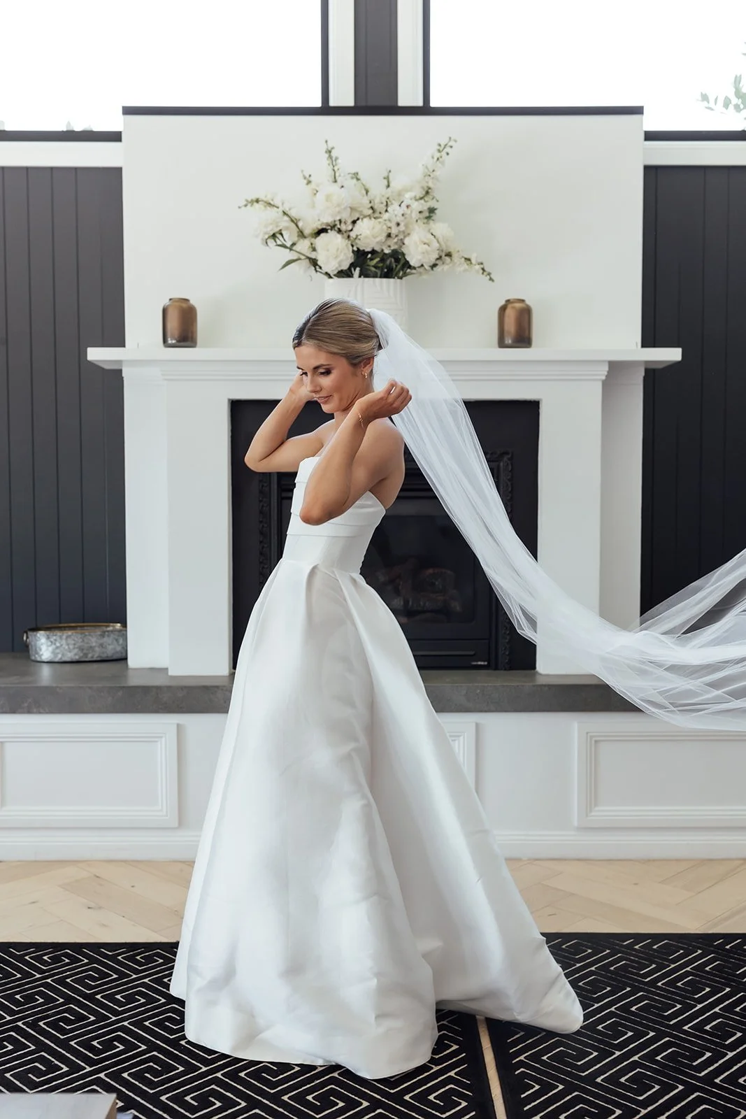 Greystone-estate-bride-getting-ready-Sonja_Cenic-0101.jpg