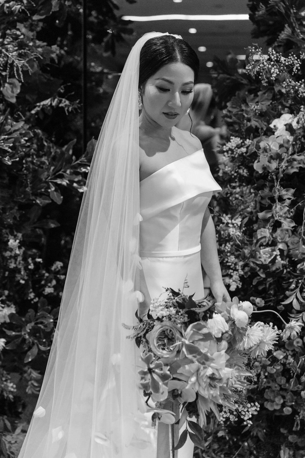 Carmen&Mitch_Ovolo_Woolloomooloo_Sydney_Wedding-0076.jpg