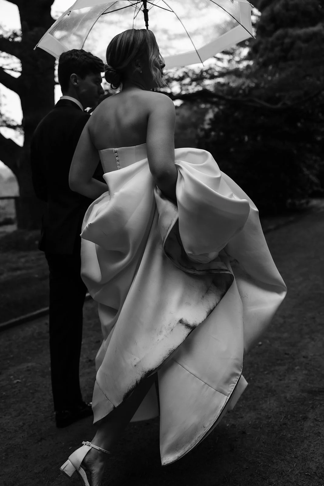 Bendooley-estate-rainy-day-wedding-photos-0165.jpg
