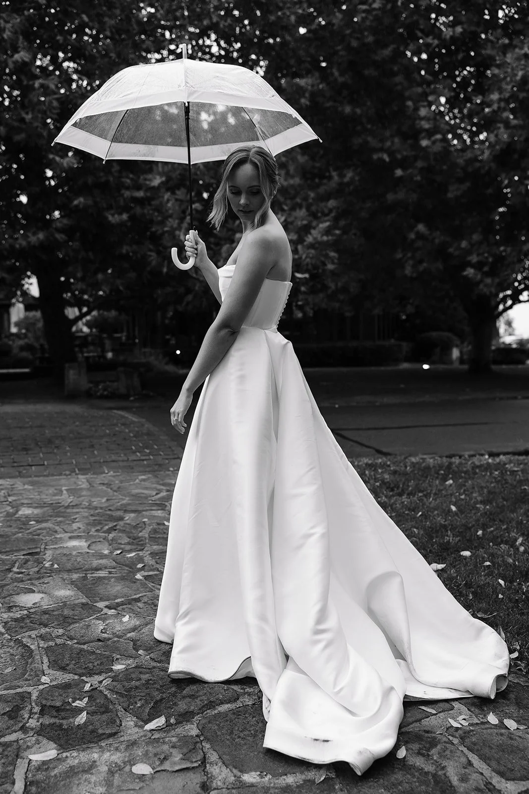 Bendooley-estate-rainy-day-wedding-photos-0166.jpg