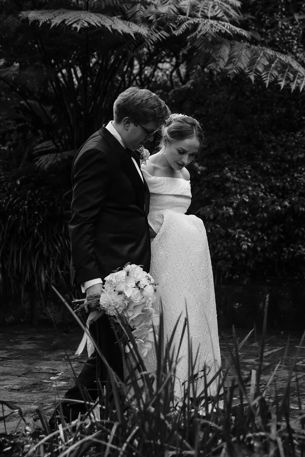 Royal-Sydney-Golf-Club-Wedding-Photography-Sunken-Garden-0005.jpg