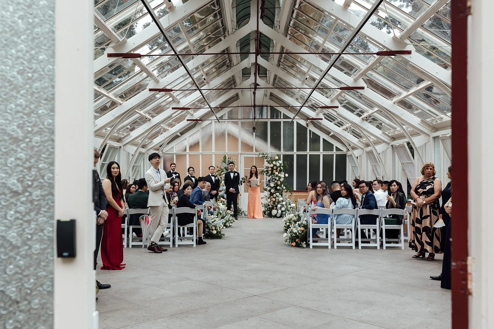 Royal-botanic-garden-sydney-Palm-House-wedding-Heritage-Floral-Co-0069 -.jpg