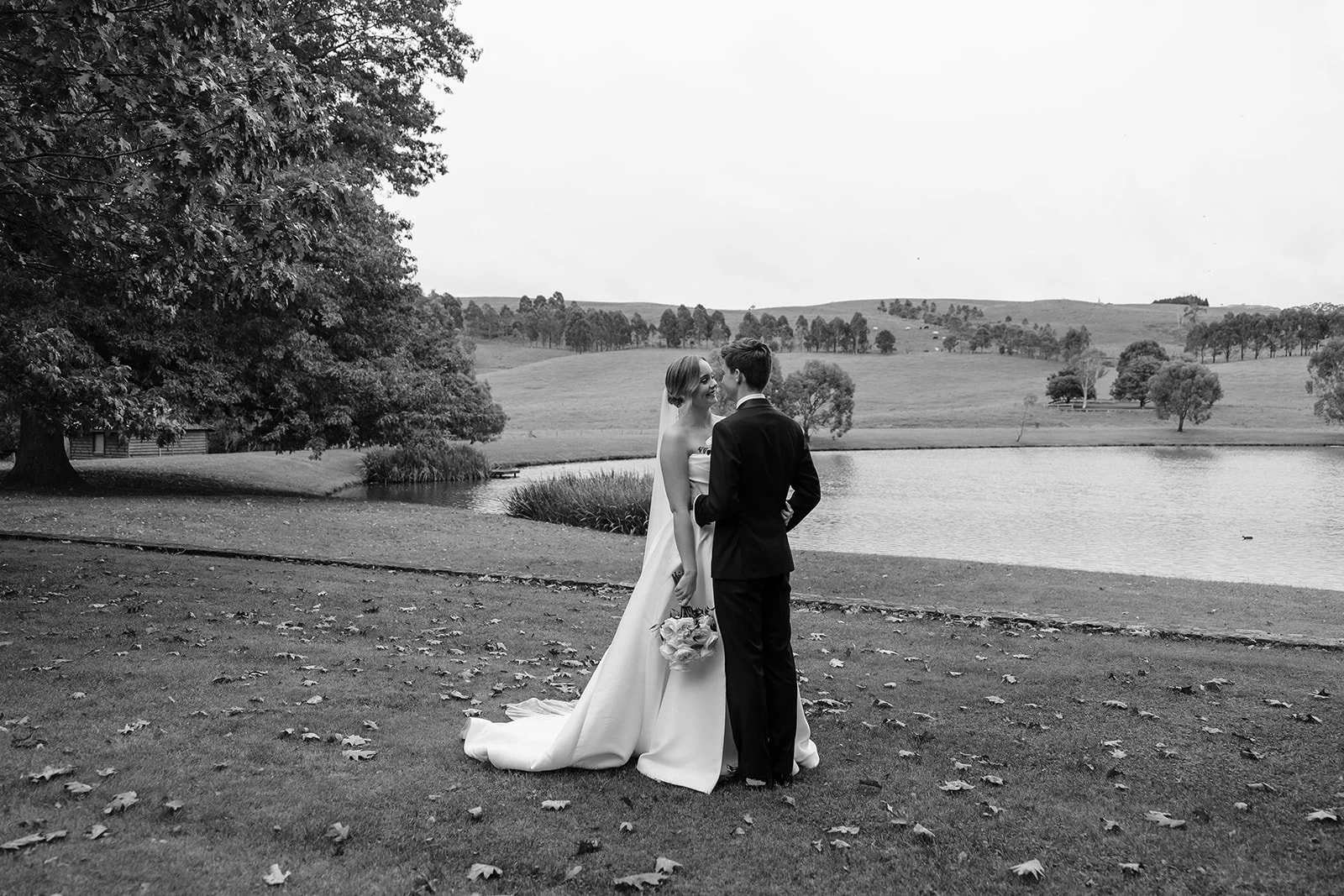 Bendooley-estate-rainy-day-wedding-photos-0115.jpg