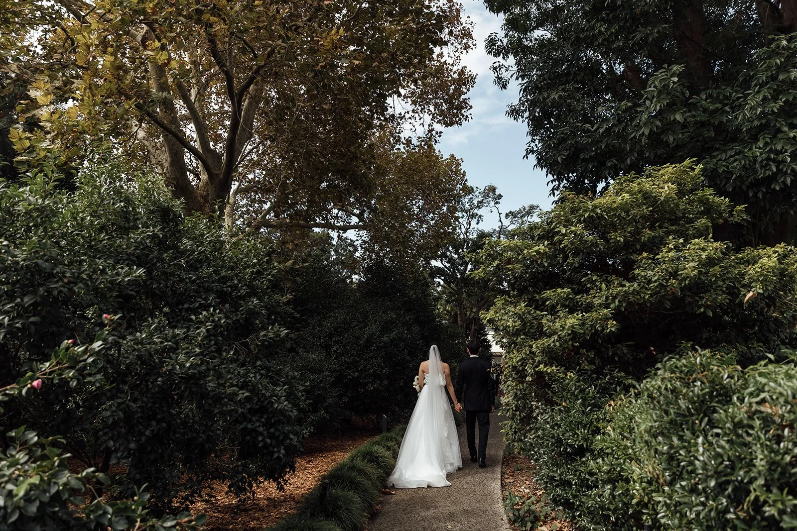 christina-daniel-royal-botanic-gardens-wedding-lion-gate-lodge-029.jpg