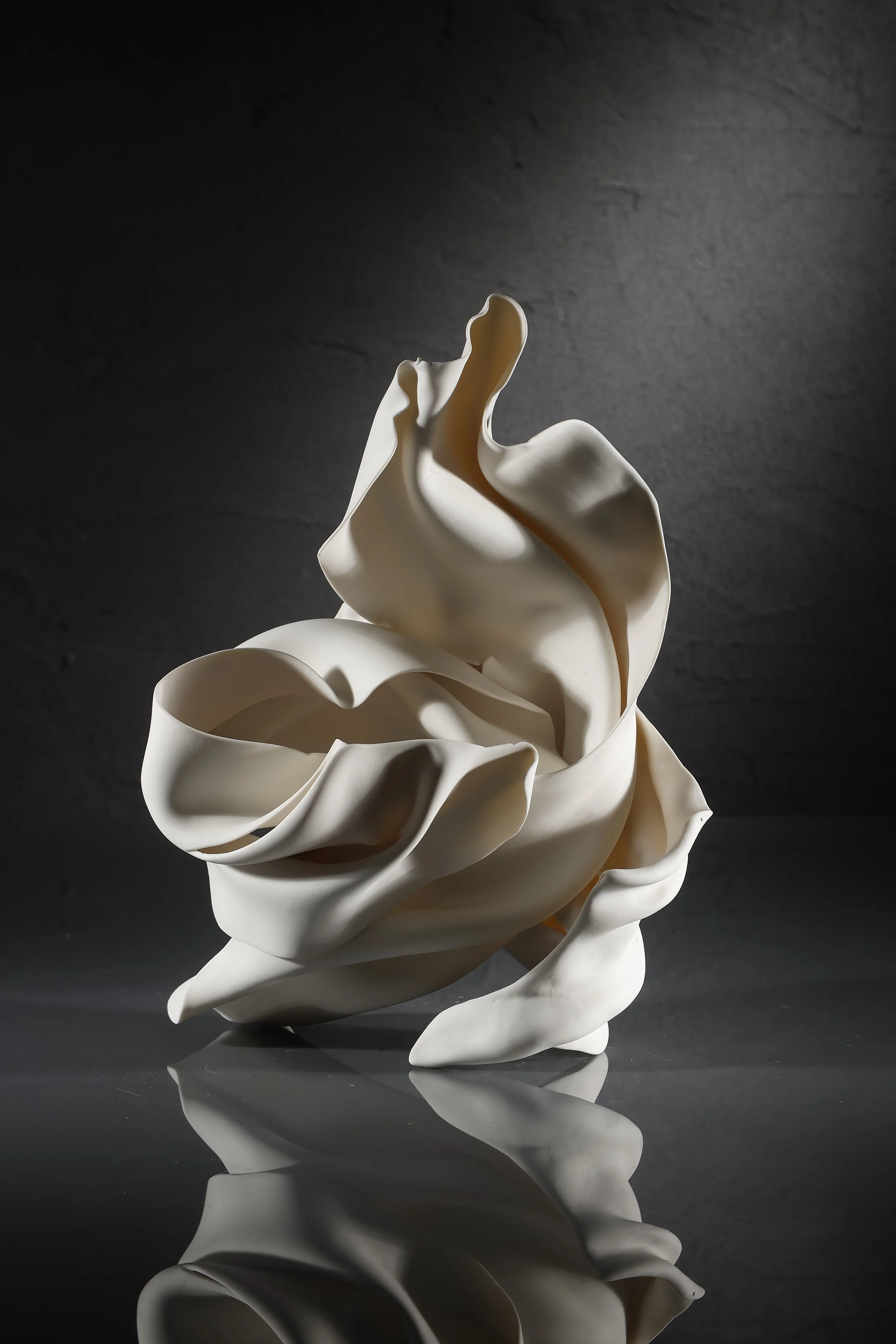 Discover Tuba Önder’s Soul Collection. Her Ming porcelain sculptures reflect on how knowledge, emotion, and cultural memory find expression in form. "Longing," Ming porcelain, H 14  x W 11.5 × D 8 inches, 2026