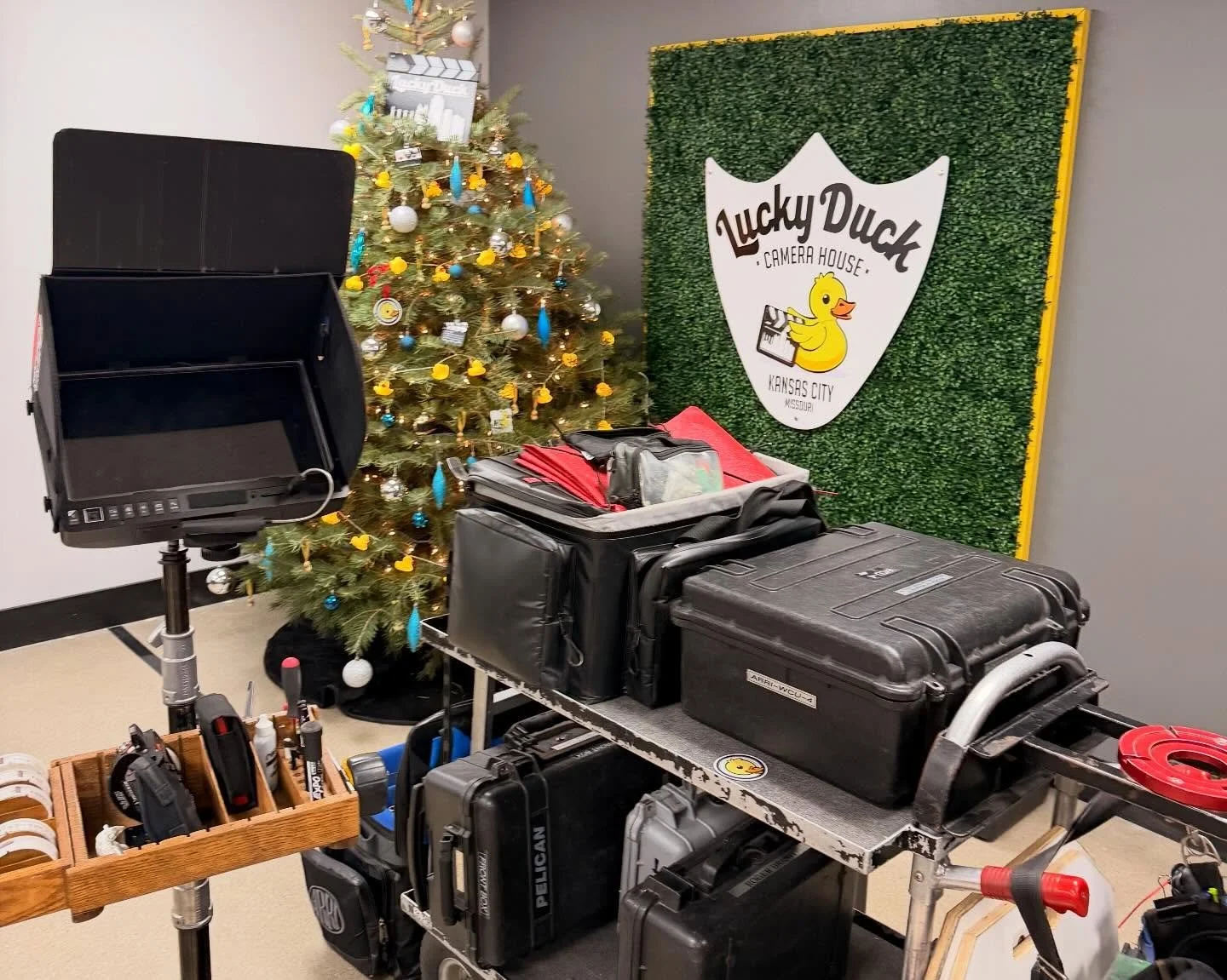 Friday was for the nerds! 🤩 really appreciate everyone who was able to make it out to our Gear Kit party! It was so fun getting to nerd out with our Midwest community! Don&rsquo;t worry if you missed it, we&rsquo;ll definitely be doing it again!