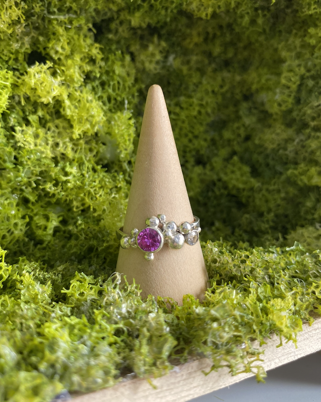 Vanessa ring