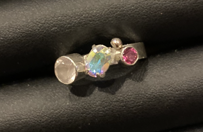 Dazzler ring