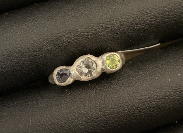 Kate ring