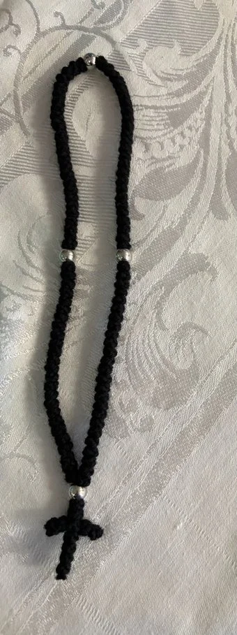 100 Knot - Black wool.jpg