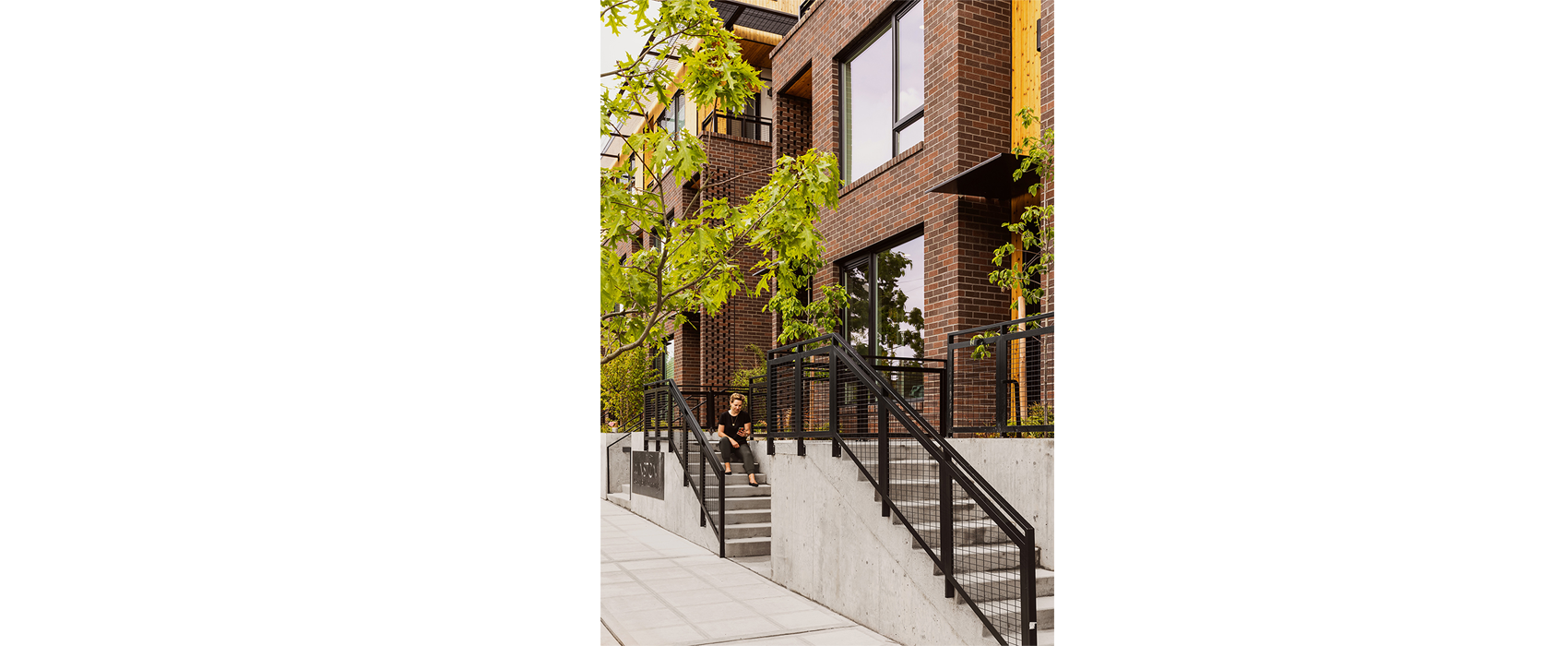 Winston-Townhomes_JA-Multifamily__Photo-by-Rafael-Soldi_19.png