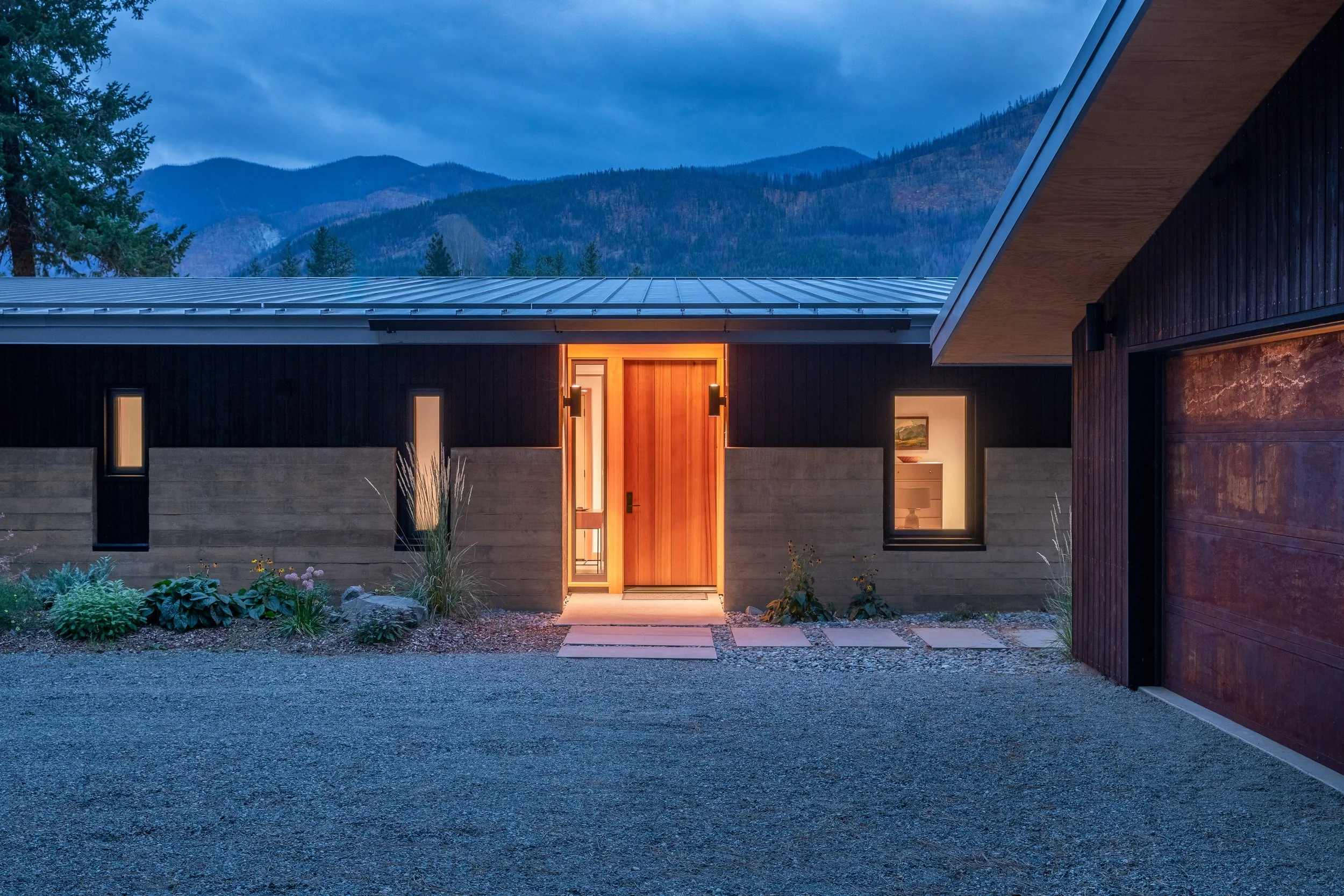 Last-Chance_JA-Single-Family_Photo-by-Benjamin-Drummond (8).jpg