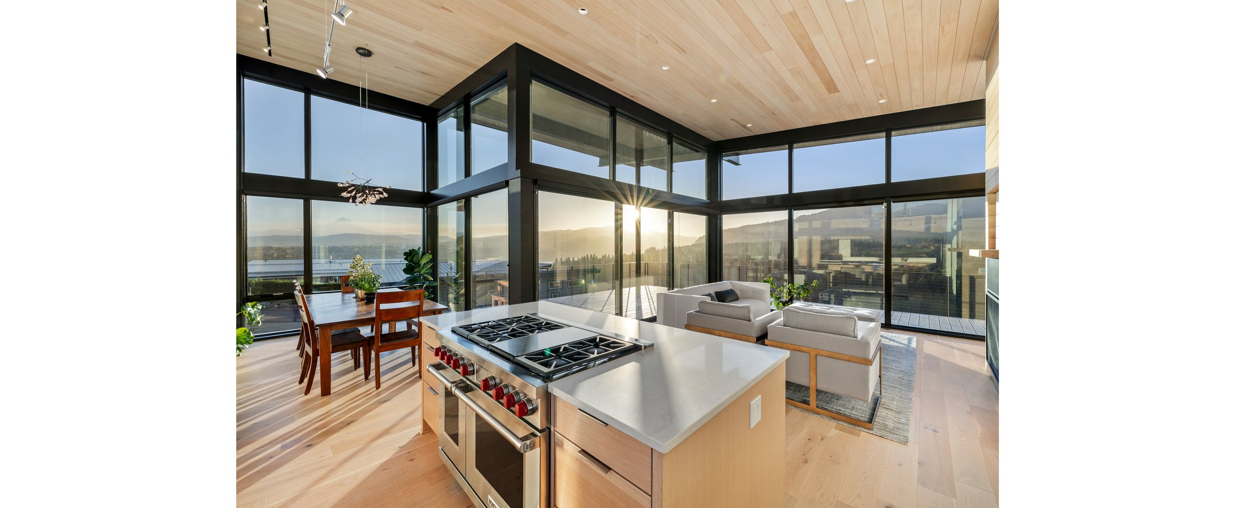 Mount-Hood-House_JA-Single-Family__Photo-by-Bradley-Chandler (7).jpg