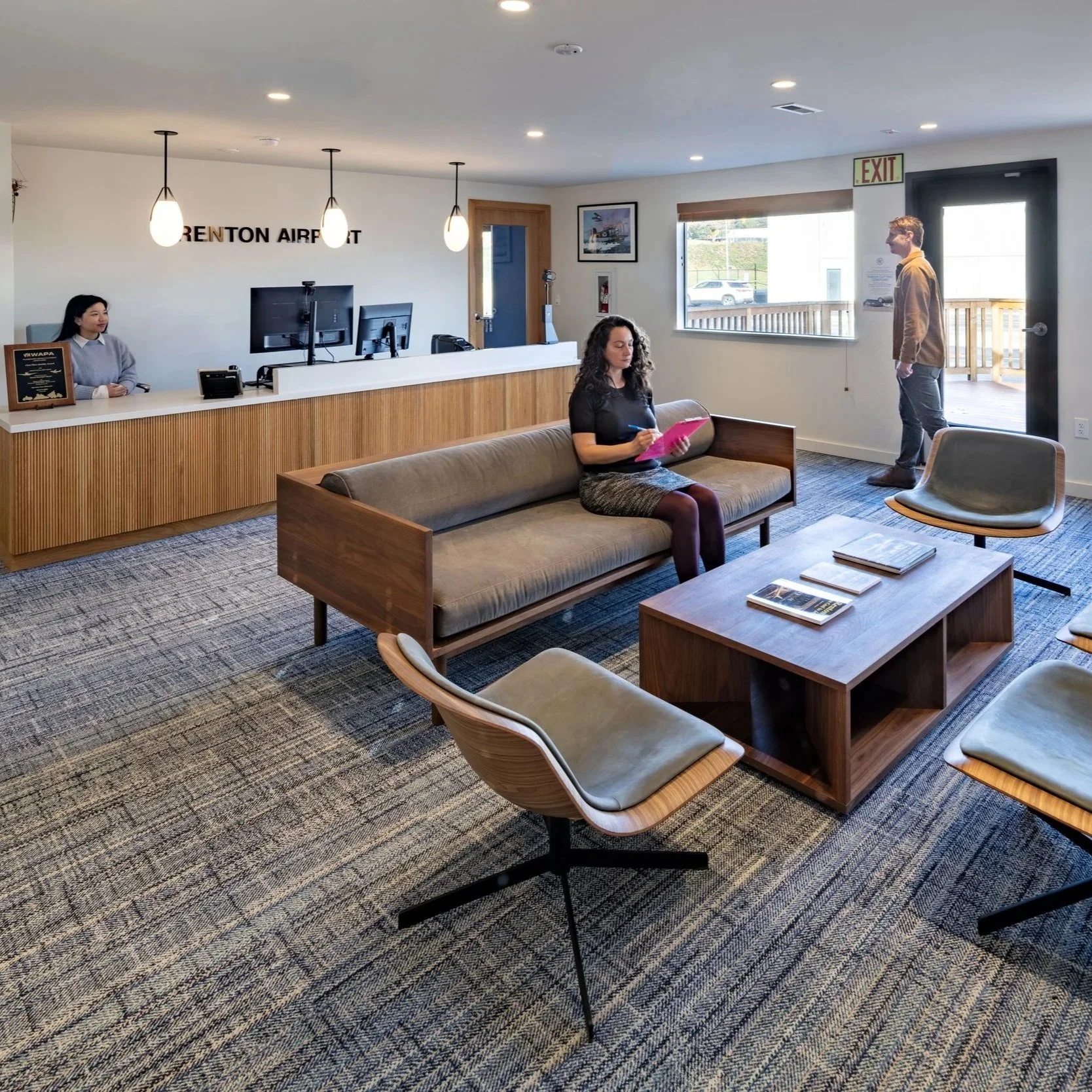 Renton Airport Lounge & Offices