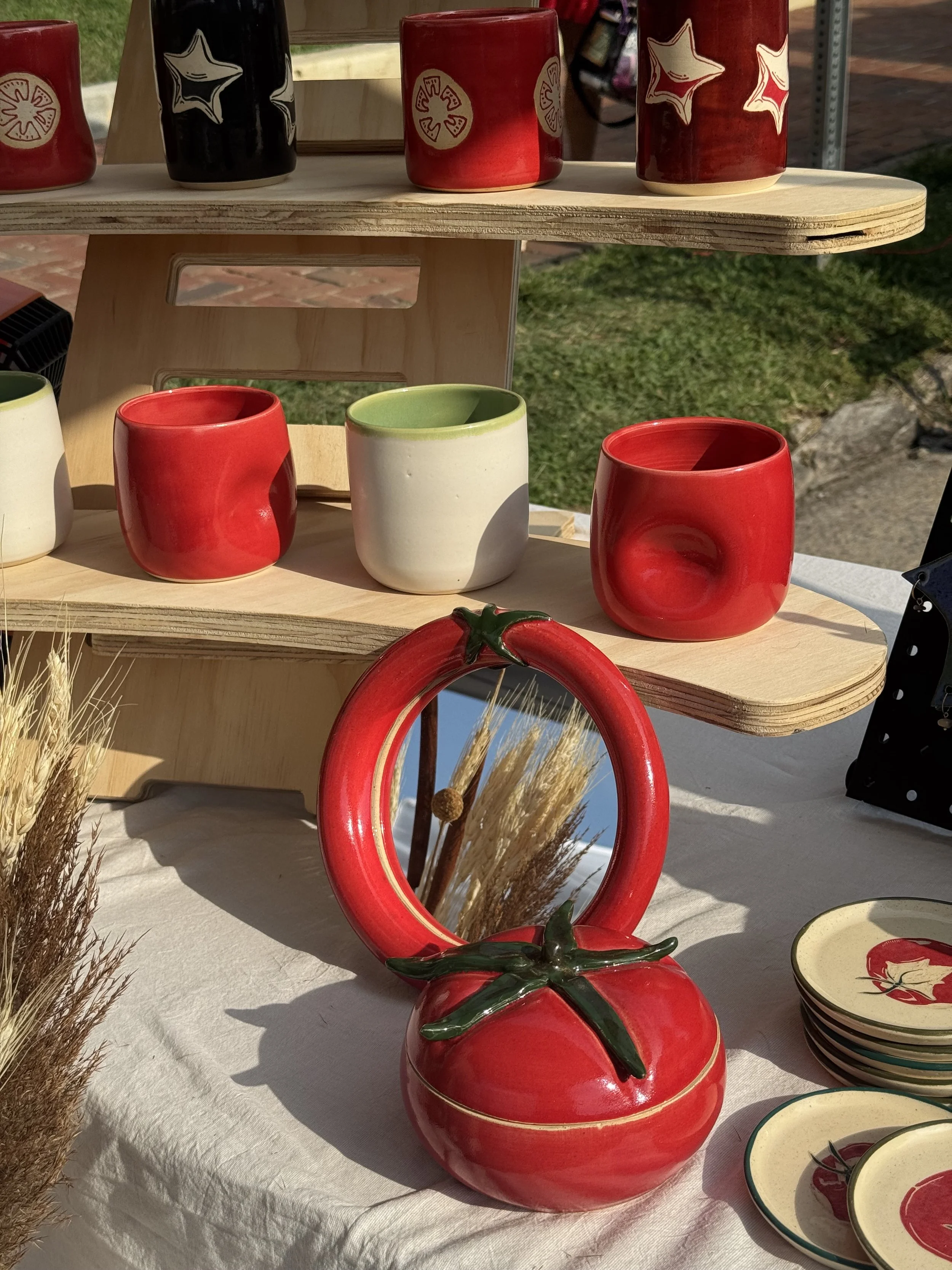 Tomato Mirror