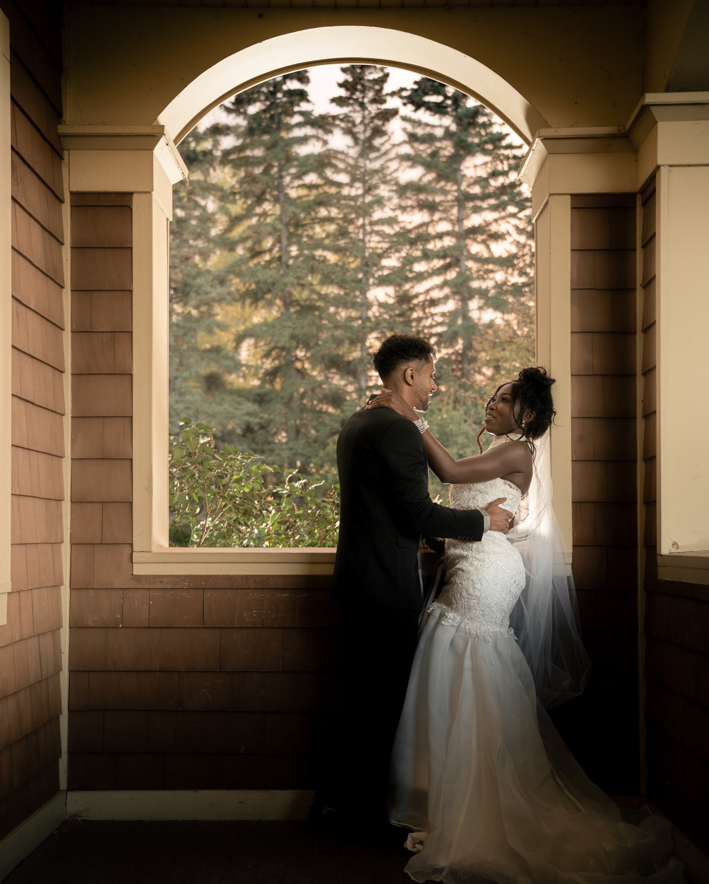 @julesgoinplaces and Ammar posing for us back in the fall for a mock-wedding shoot we did for some fun and practice.
.
#calgaryweddingphotographer #calgarywedding #yycweddings