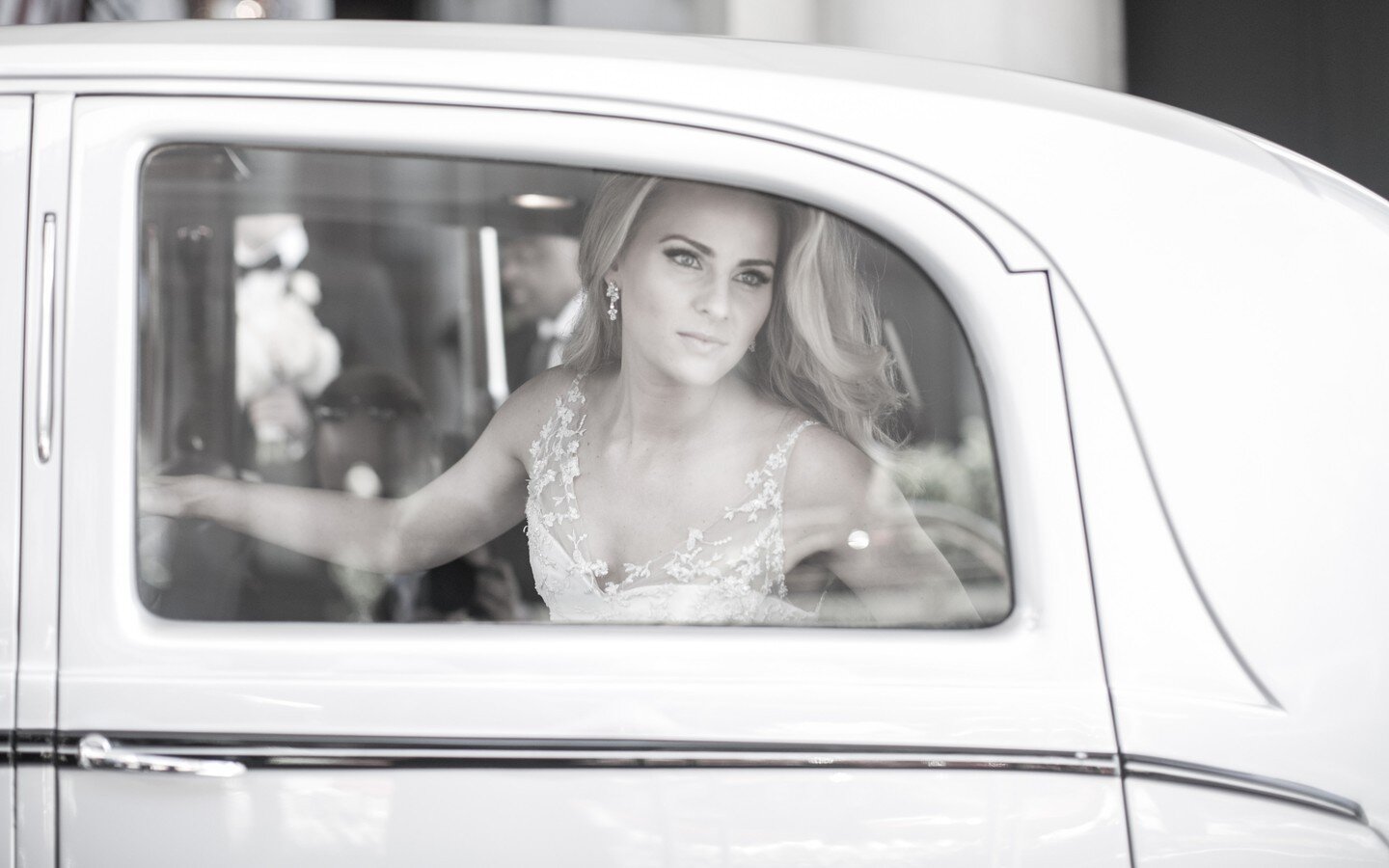 At Studio Livano, we are consistently driven to capture all your special moments 📸🎥
ㅤ
#wedding #weddingphotographer #luxurywedding #luxury #modern #luxurywedding #luxuryweddingphotography #luxuryweddings #luxuryweddingphotographer #modernwedding #e
