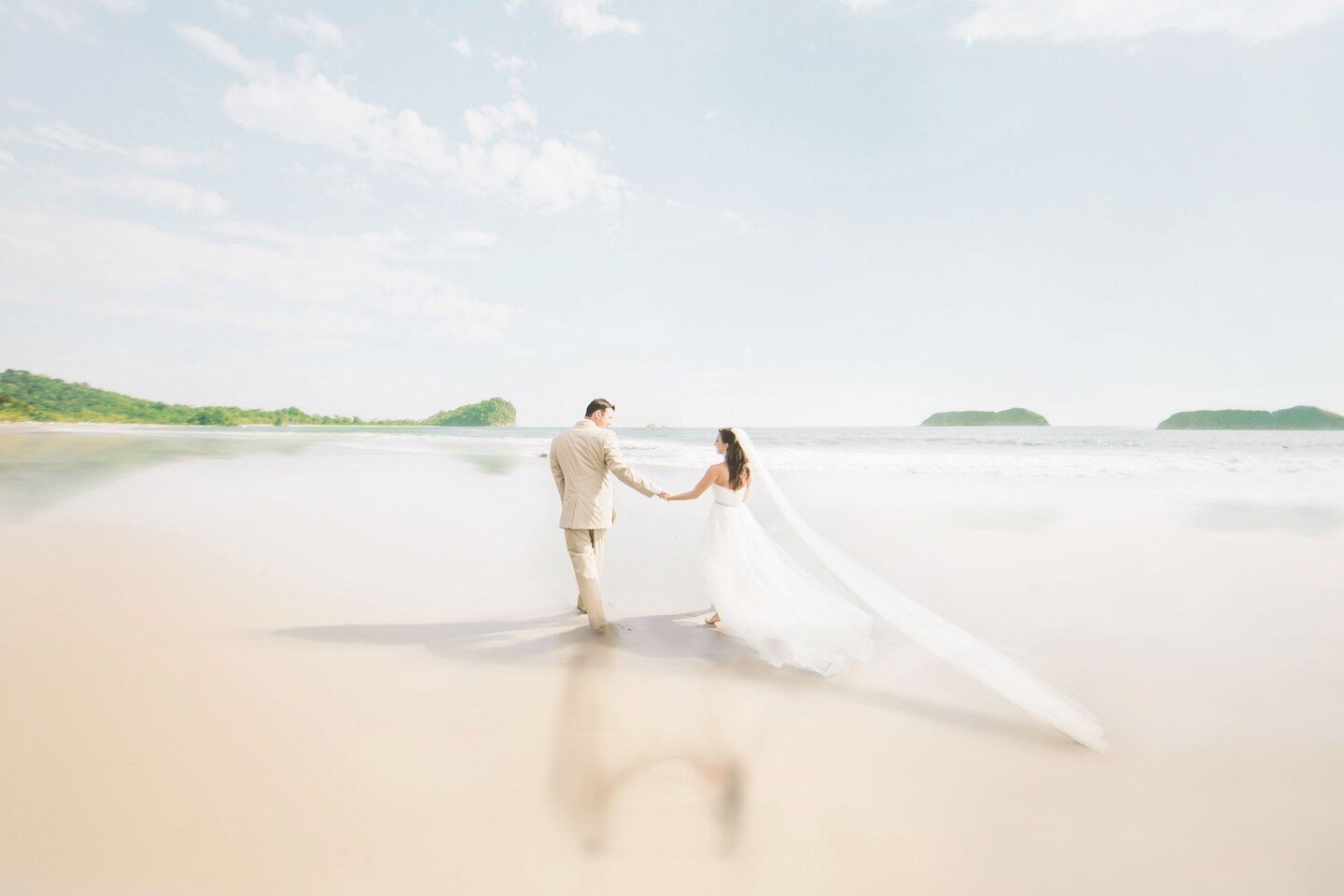 Long walks on the beach 😌😌
ㅤ

#bridal #bridalphotoshoot #photoshoot #photography #photographer #bridalphotography #pretty #like #love #weddingphotography #weddingphotoshoot #bridalphotos #photos #weddingphotos #engagement #engagementphotos #luxuryw